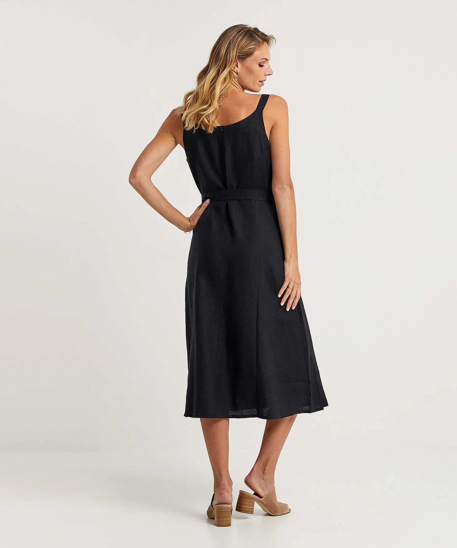 kyra_linen_dress_spaghett_0-1.webp Linen Dress Spaghetti Straps Lennie*KYRA Store