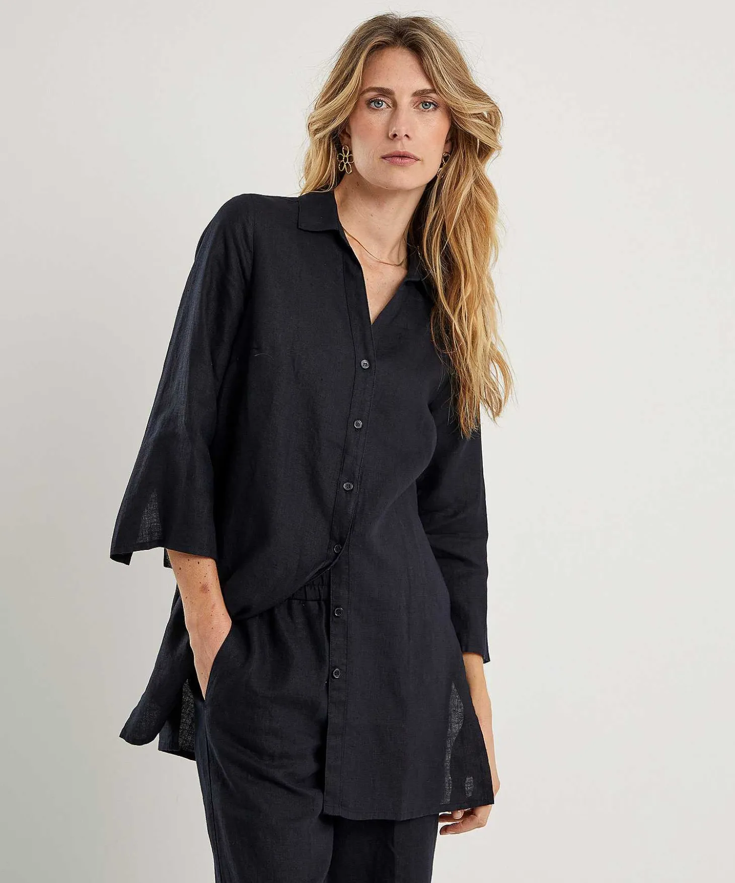 kyra_linen_tunic_blouse_l_3-2.webp Linen Tunic Blouse Liza*KYRA Store