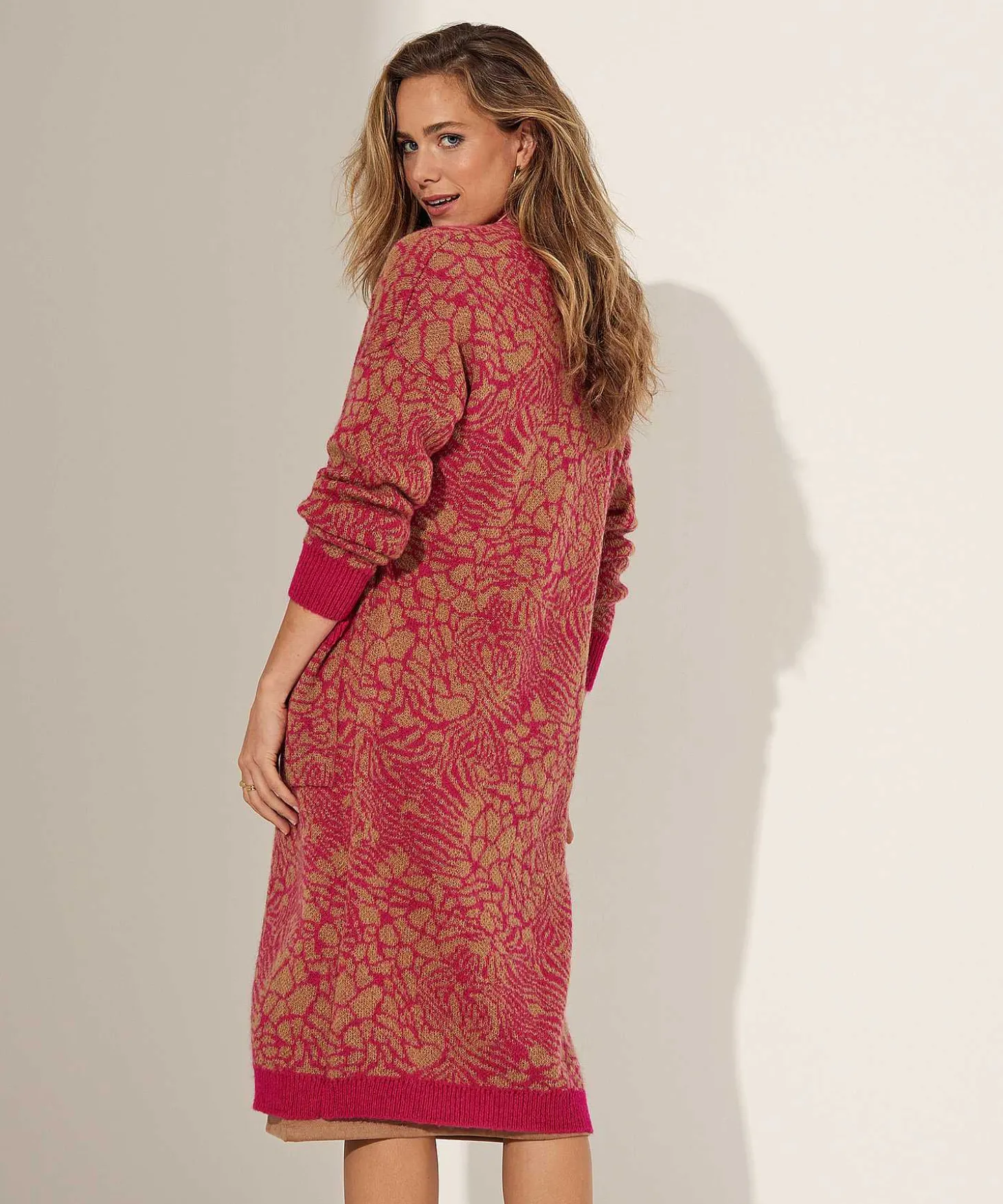 kyra_long_cardigan_flower_0.webp Long Cardigan Flower Puk*KYRA Outlet