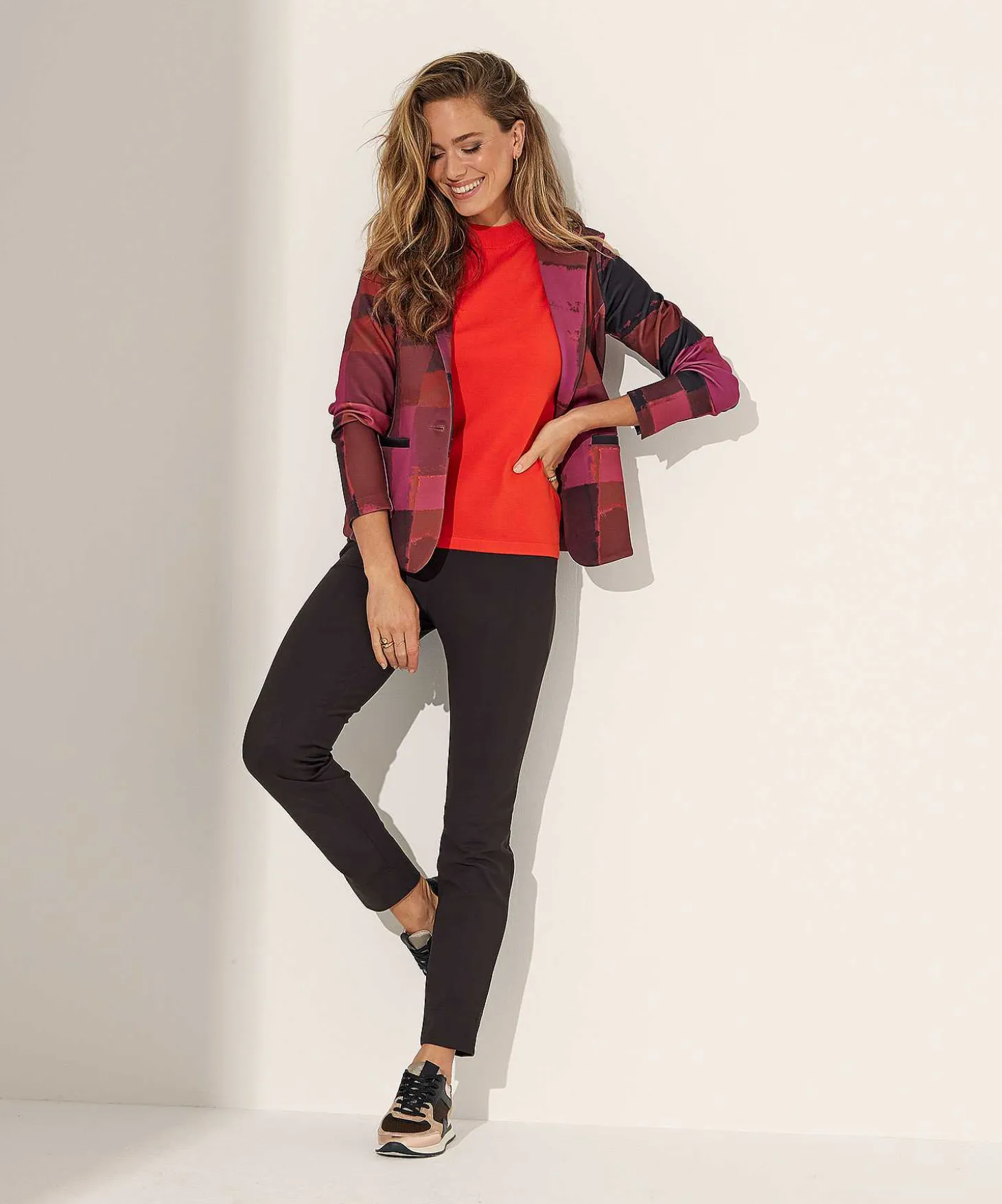 kyra_scuba_blazer_abstrac_1.webp Scuba Blazer Abstract Nikita*KYRA Discount