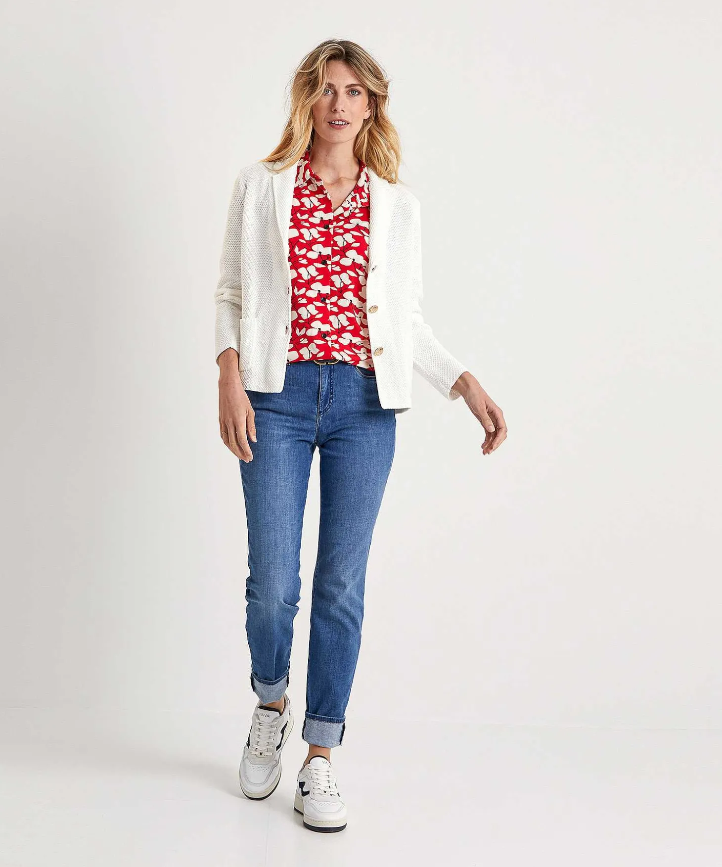 kyra_shirt_blouse_puff_sl_3.webp Shirt Blouse Puff Sleeve Red Flower Rosanne*KYRA Clearance