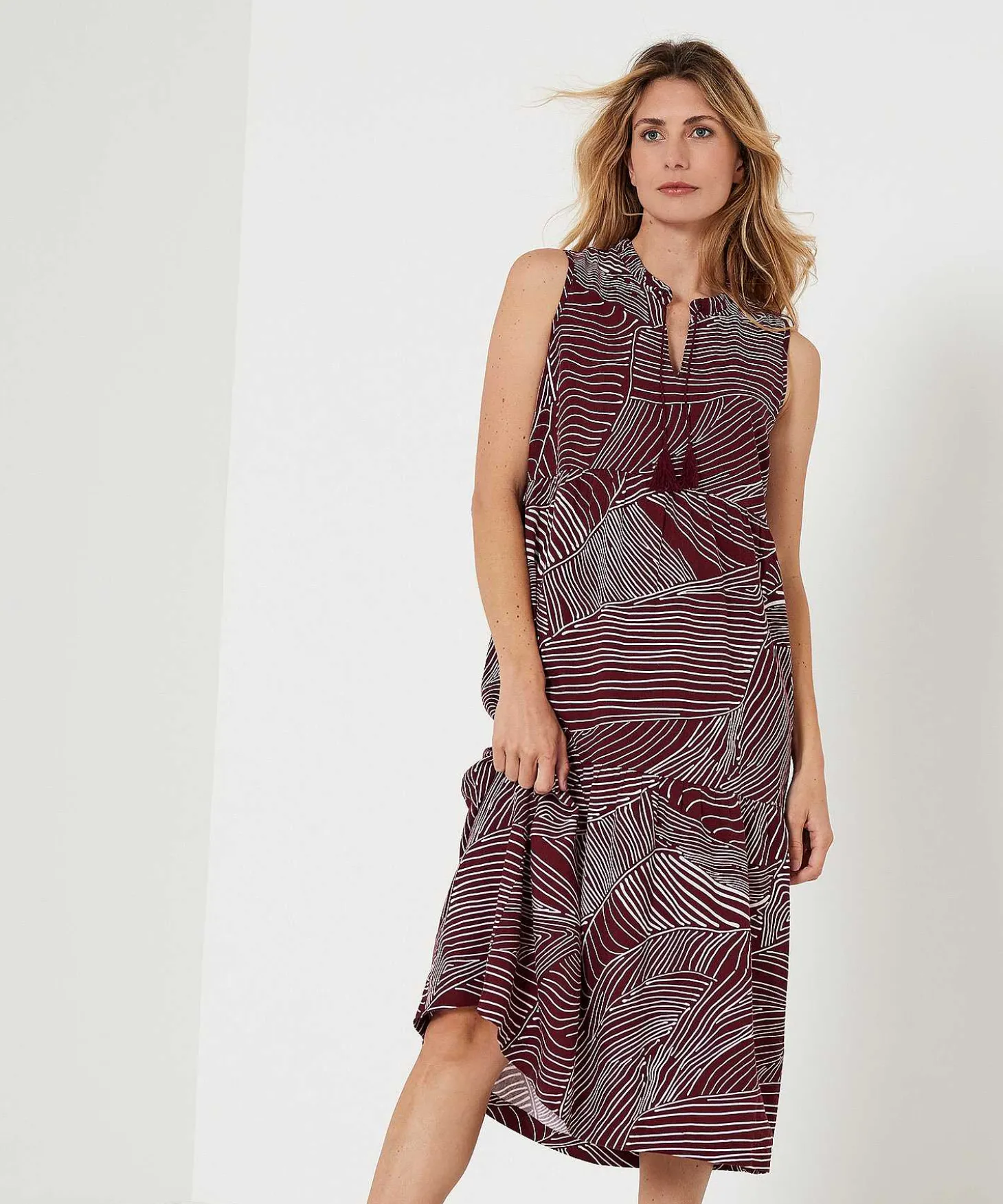 kyra_striped_dress_line_p_2.webp Striped Dress Line Print Ria*KYRA Cheap