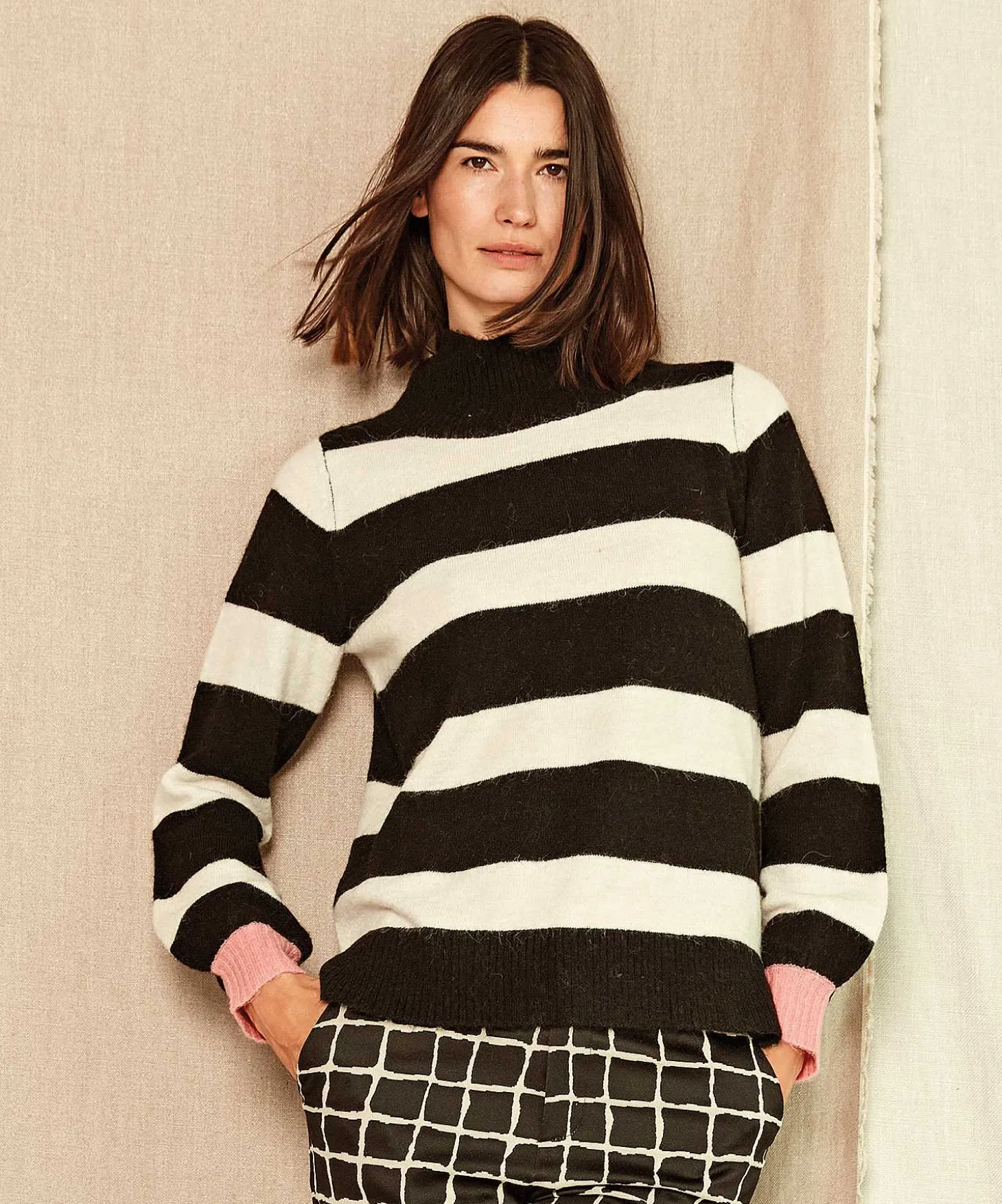 kyra_striped_turtleneck_k_3.webp Striped Turtleneck Kalista*KYRA Discount