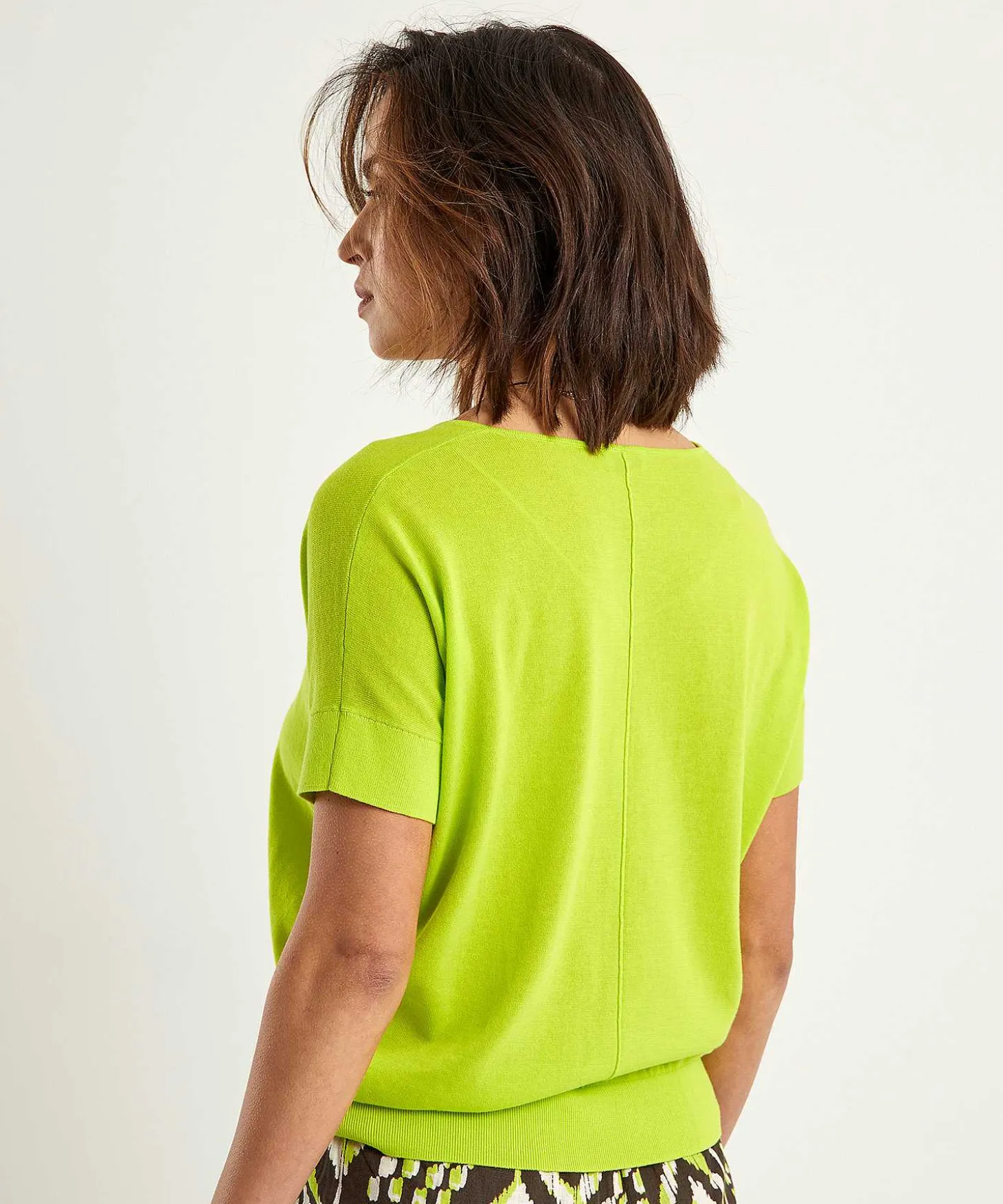 kyra_sweater_vneck_avy_1-2.webp Sweater V-Neck Avy*KYRA Sale