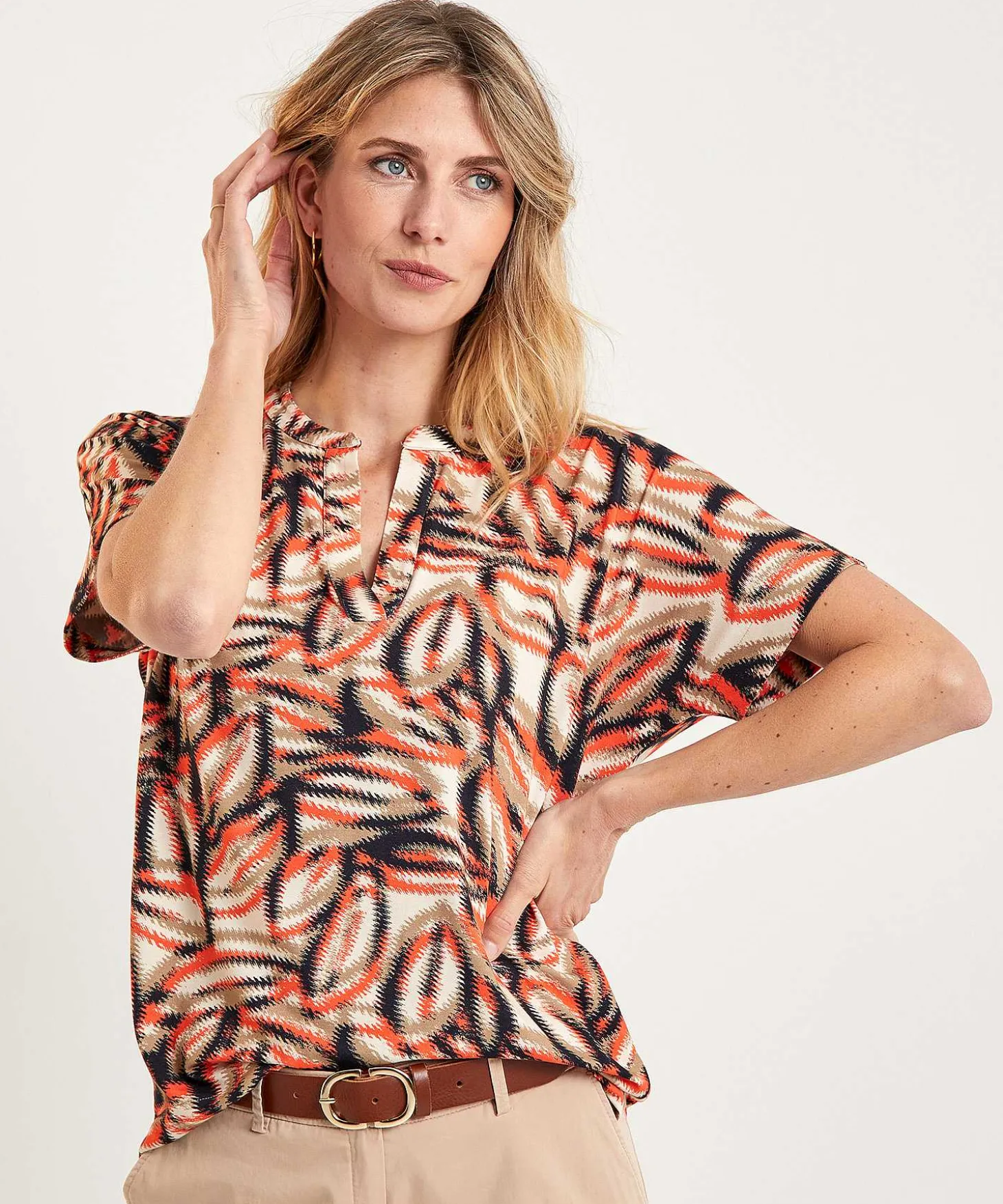kyra_top_faded_leaf_noor_1.webp Top Faded Leaf Noor*KYRA Best Sale
