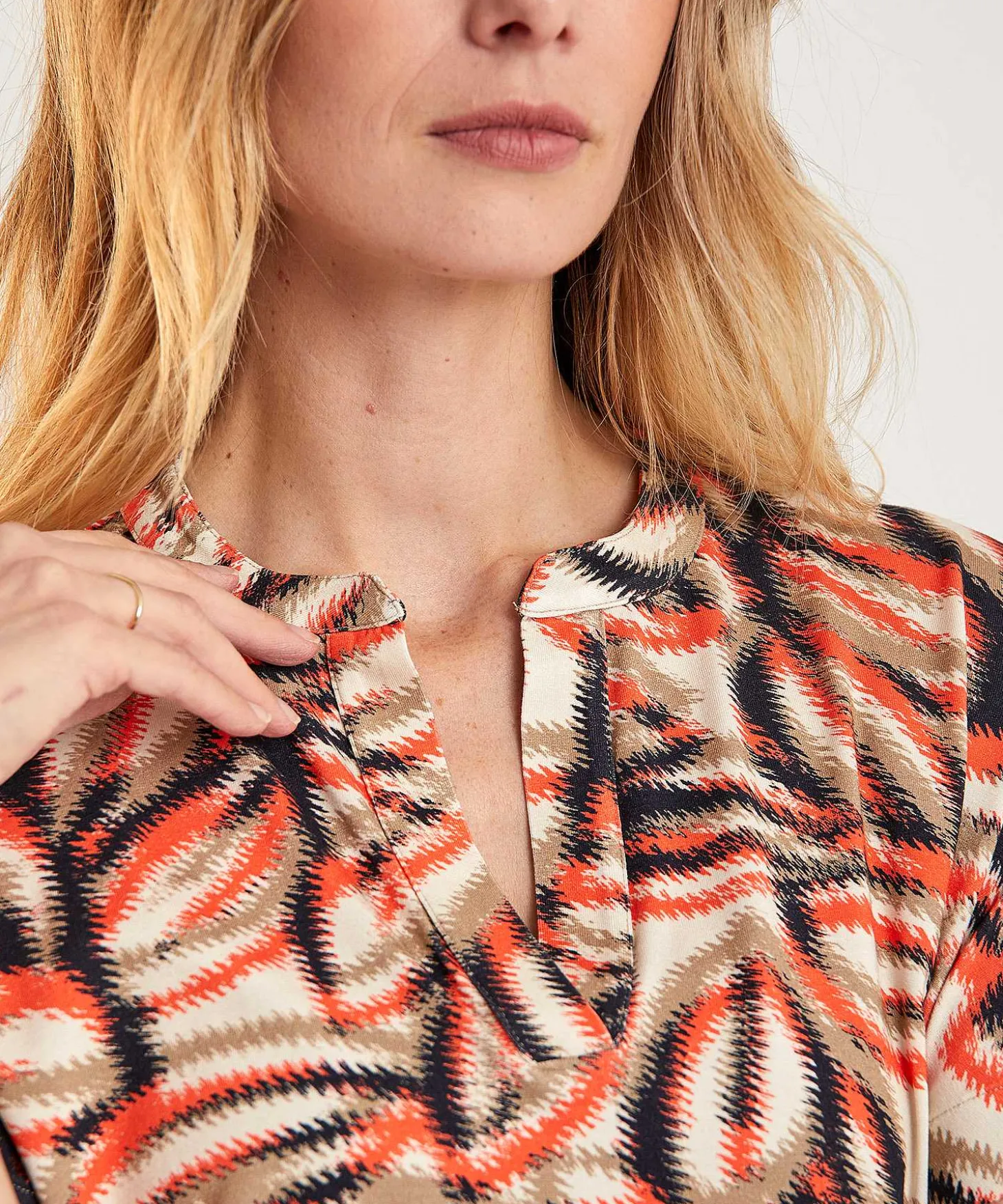 kyra_top_faded_leaf_noor_2.webp Top Faded Leaf Noor*KYRA Best Sale