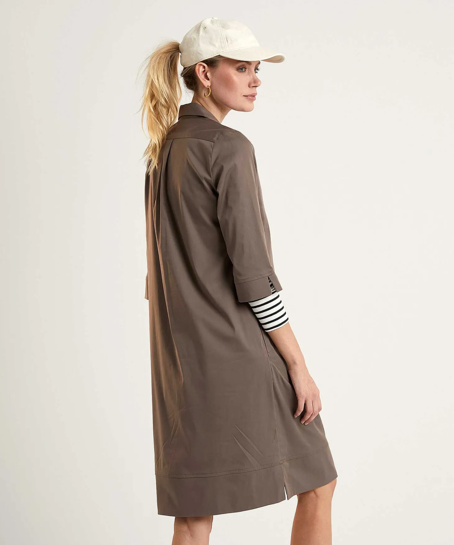 lasalle_shirt_dress_with__0-2.webp Shirt Dress With Side Pockets*LaSalle Sale