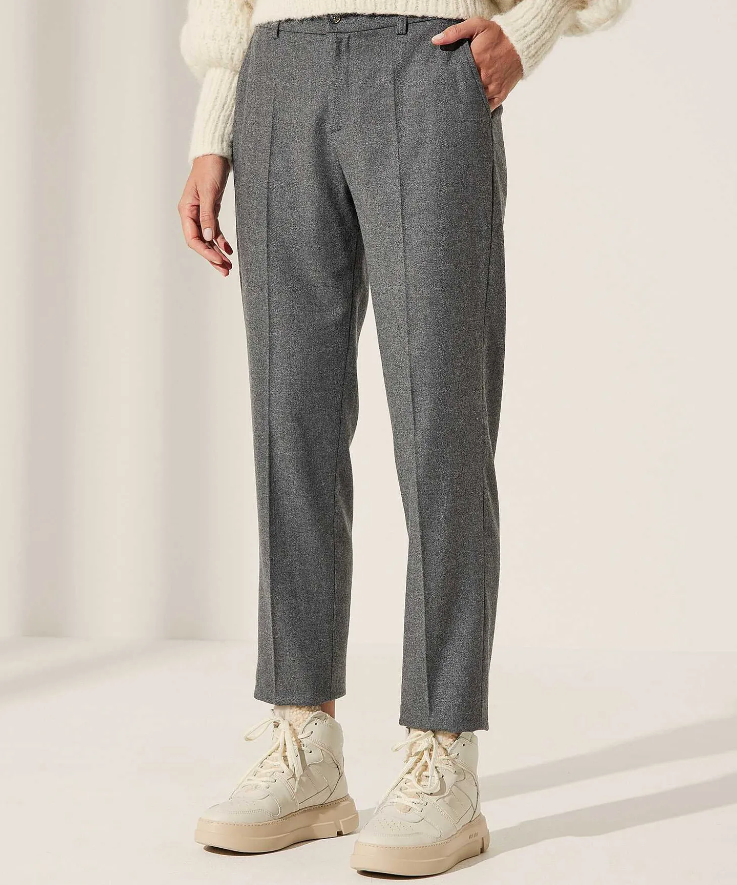 lasalle_trousers_flannel_1.webp Trousers Flannel*LaSalle Discount