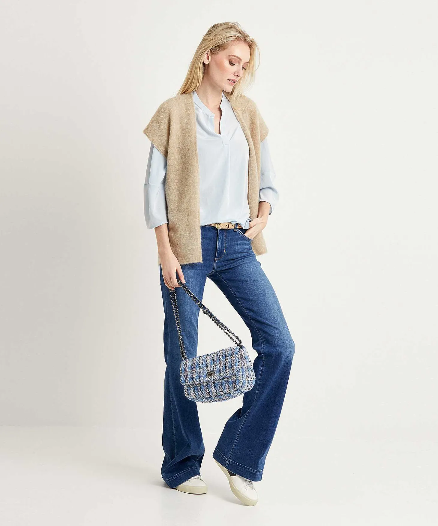 liu_jo_flared_jeans_authe_2.webp Flared Jeans Authentic Beat*LIU JO Fashion