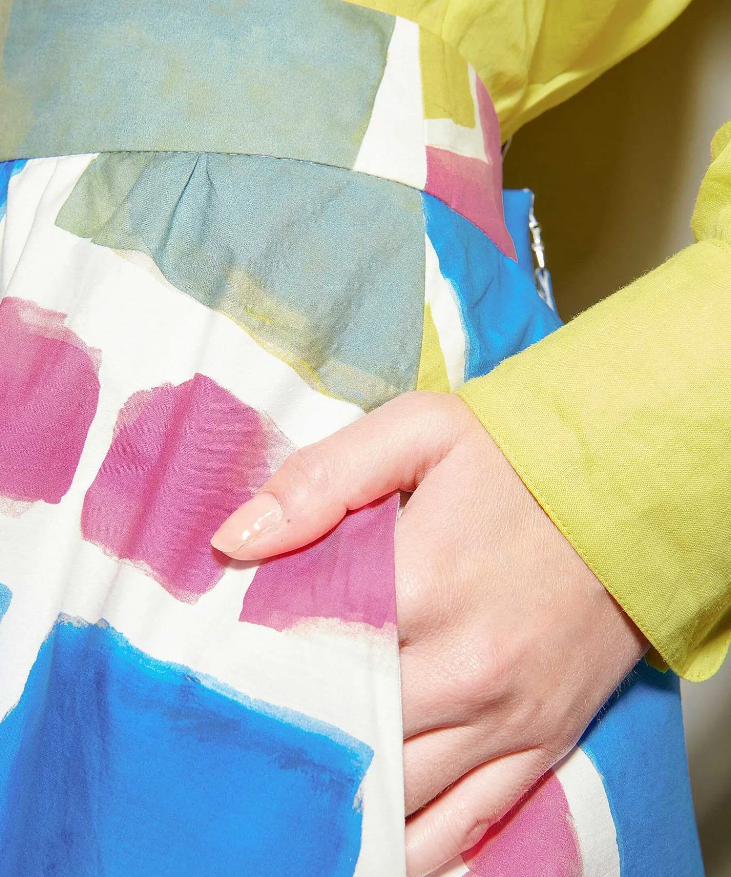 luisa_cerano_poplin_skirt_3.webp Poplin Skirt Graphic Print*Luisa Cerano Clearance