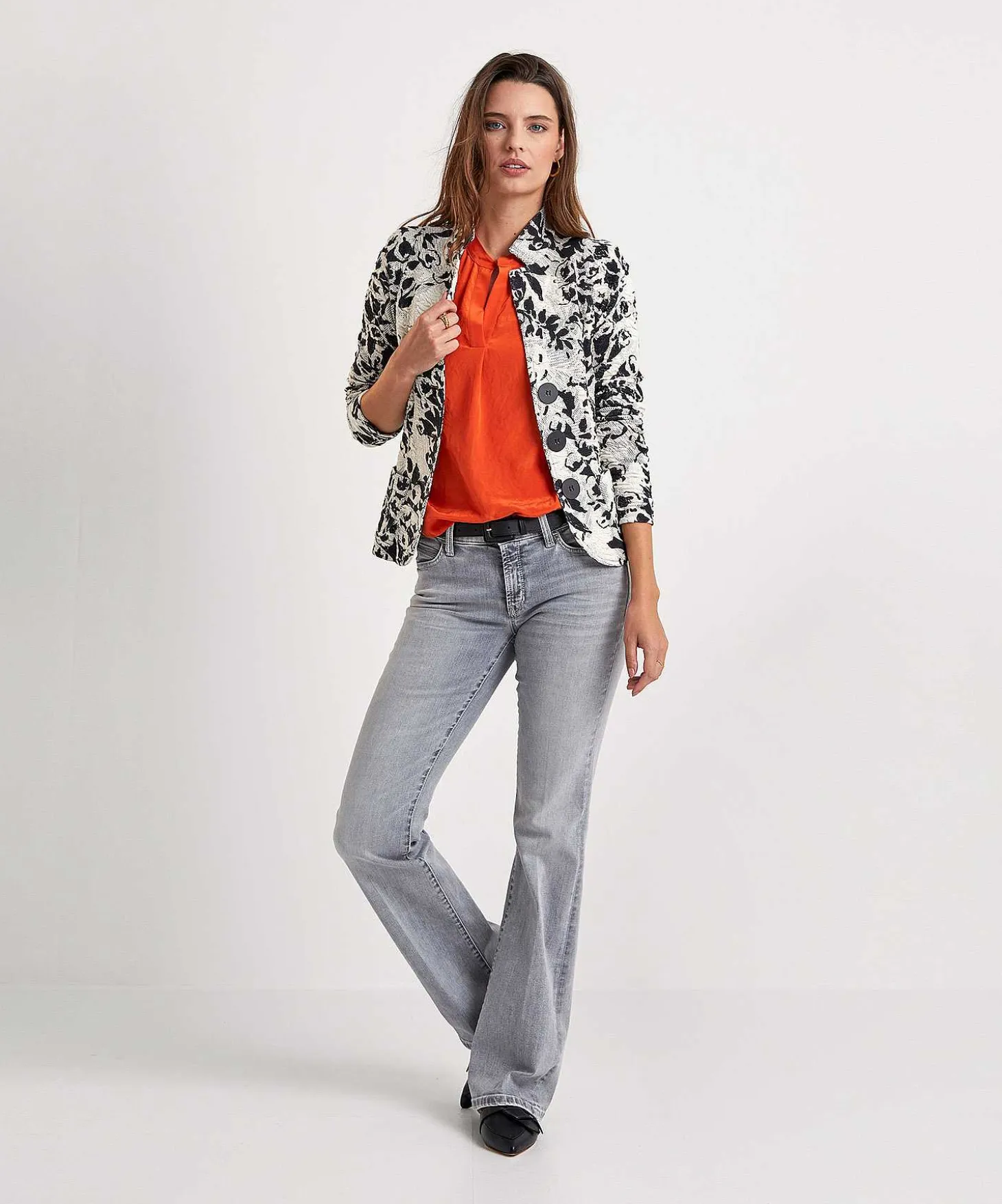 luisa_cerano_silky_blouse_2.webp Silky Blouse*Luisa Cerano Hot