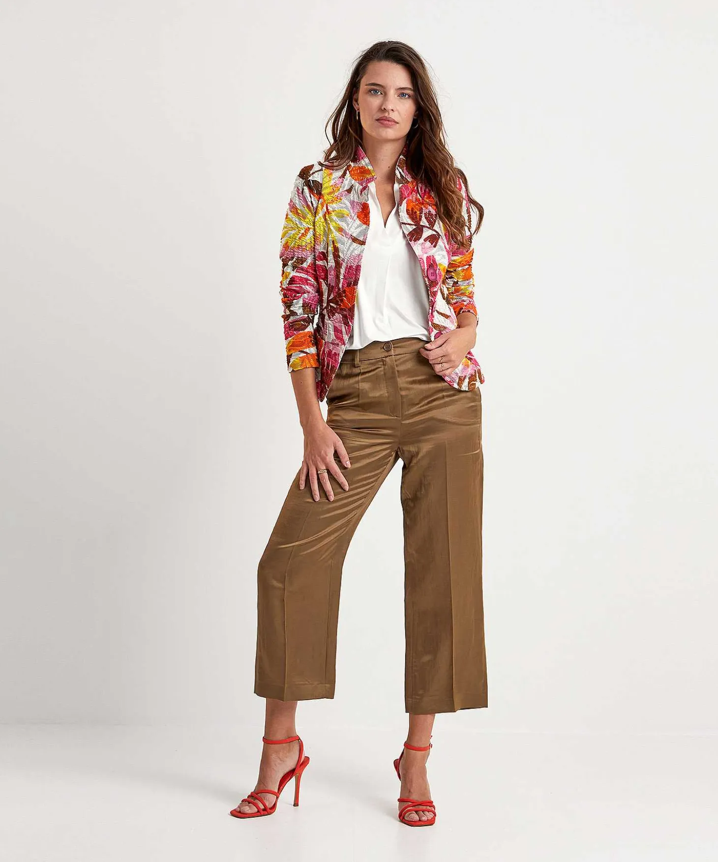 luisa_cerano_silky_croppe_0.webp Silky Cropped Trousers*Luisa Cerano Hot