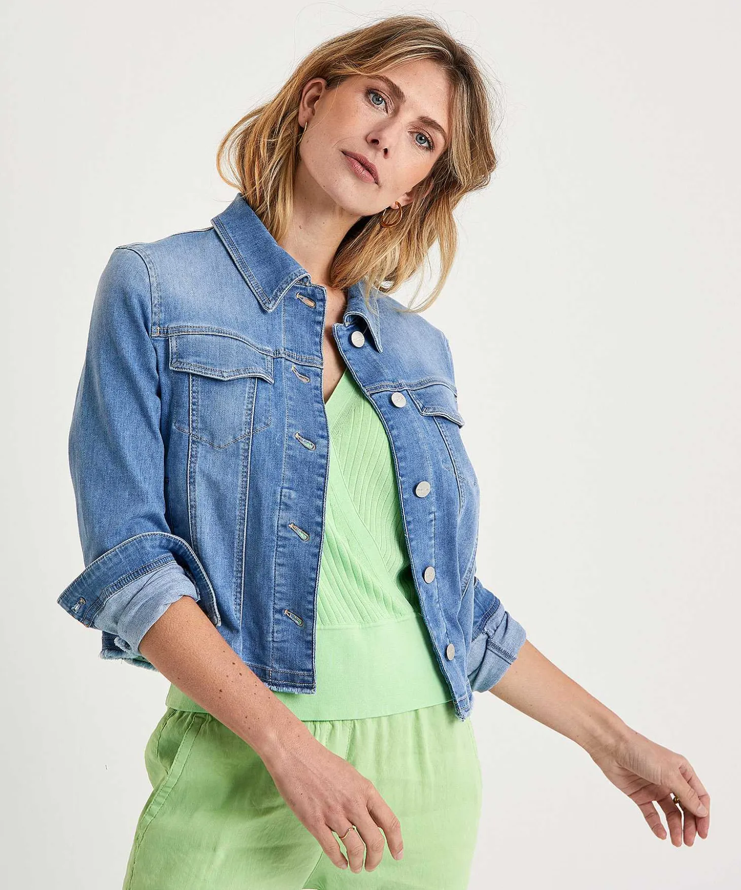 marc_cain_denim_jacket_fr_0.webp Marc Cain Denim Jacket Fringe*Marc Cain Additions Outlet
