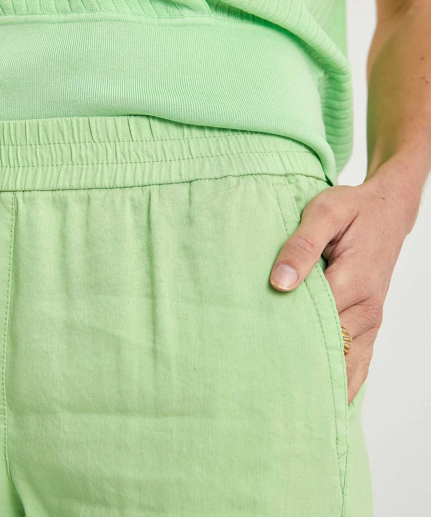 marc_cain_linen_mix_trous_1.webp Marc Cain Linen Mix Trousers Roanne*Marc Cain Collections Cheap