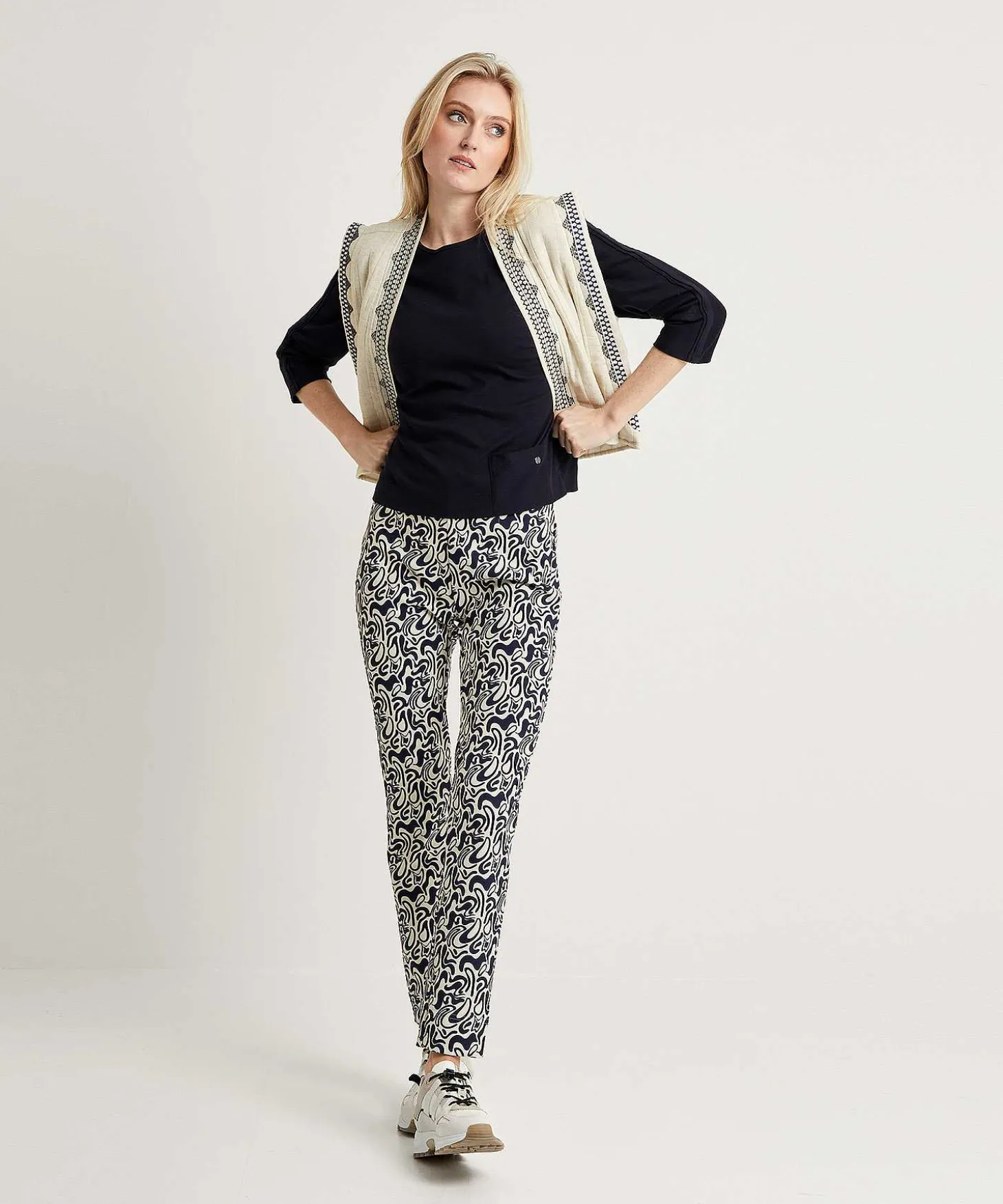 marc_cain_shirt_rib_jerse_0-1.webp Marc Cain Shirt Rib Jersey Pocket*Marc Cain Essentials Clearance