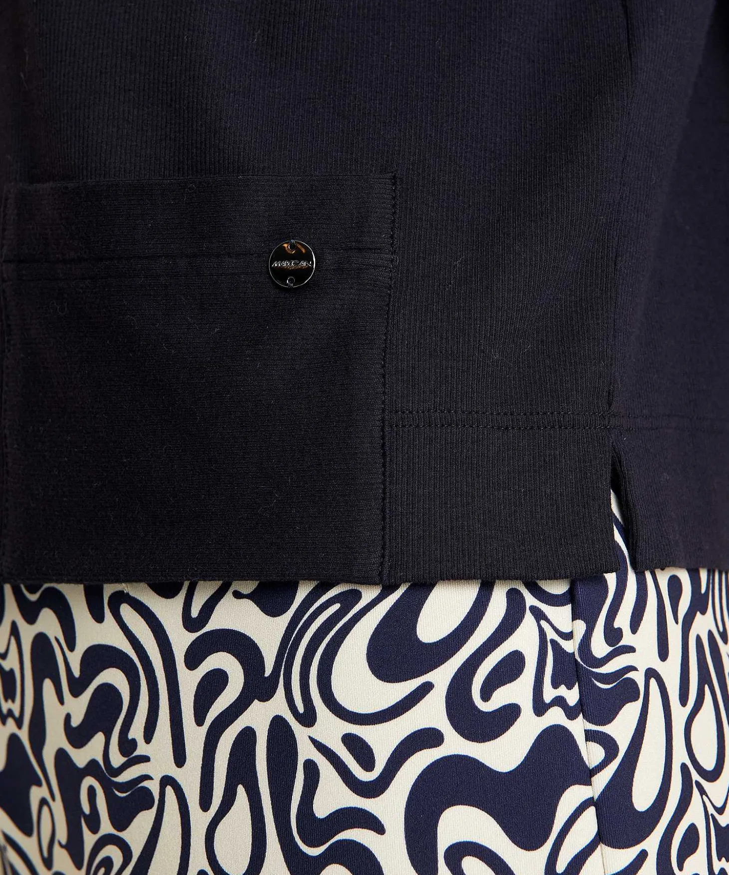 marc_cain_shirt_rib_jerse_1-1.webp Marc Cain Shirt Rib Jersey Pocket*Marc Cain Essentials Clearance