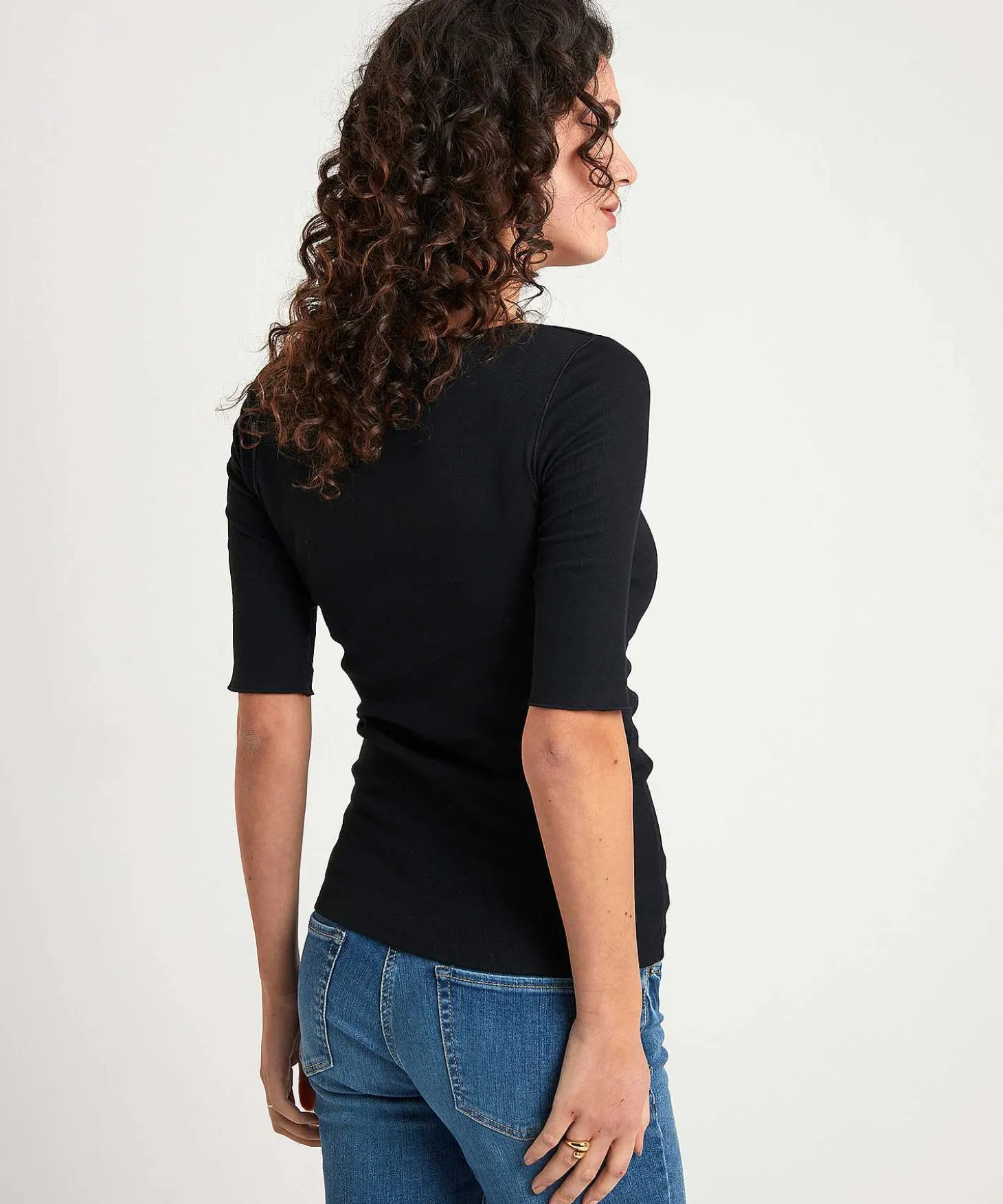 marc_cain_shirt_short_sle_2-2.webp Marc Cain Shirt Short Sleeve Rib*Marc Cain Essentials Online