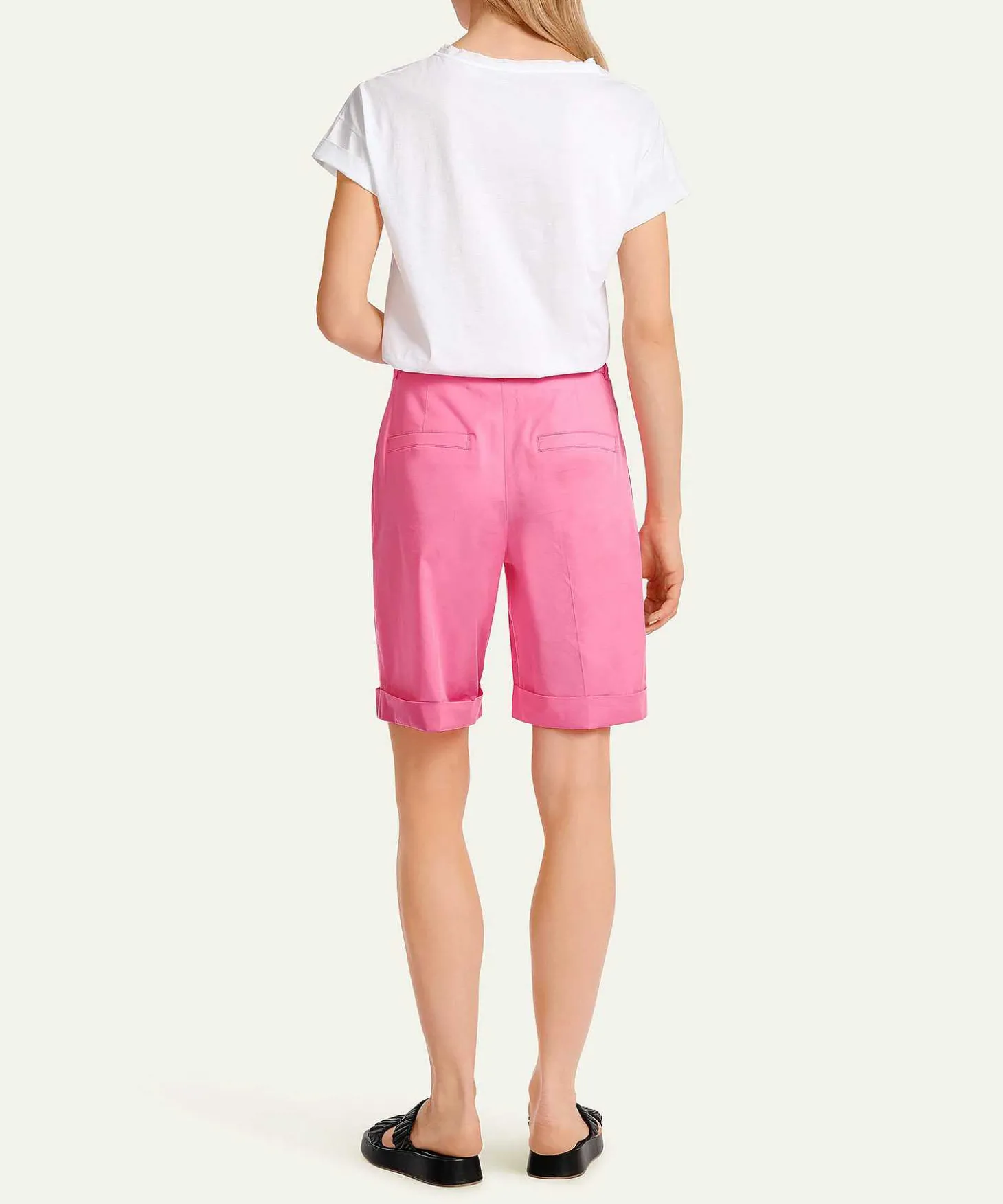 marc_cain_shorts_finike_0.webp Marc Cain Shorts Finike*Marc Cain Additions Flash Sale