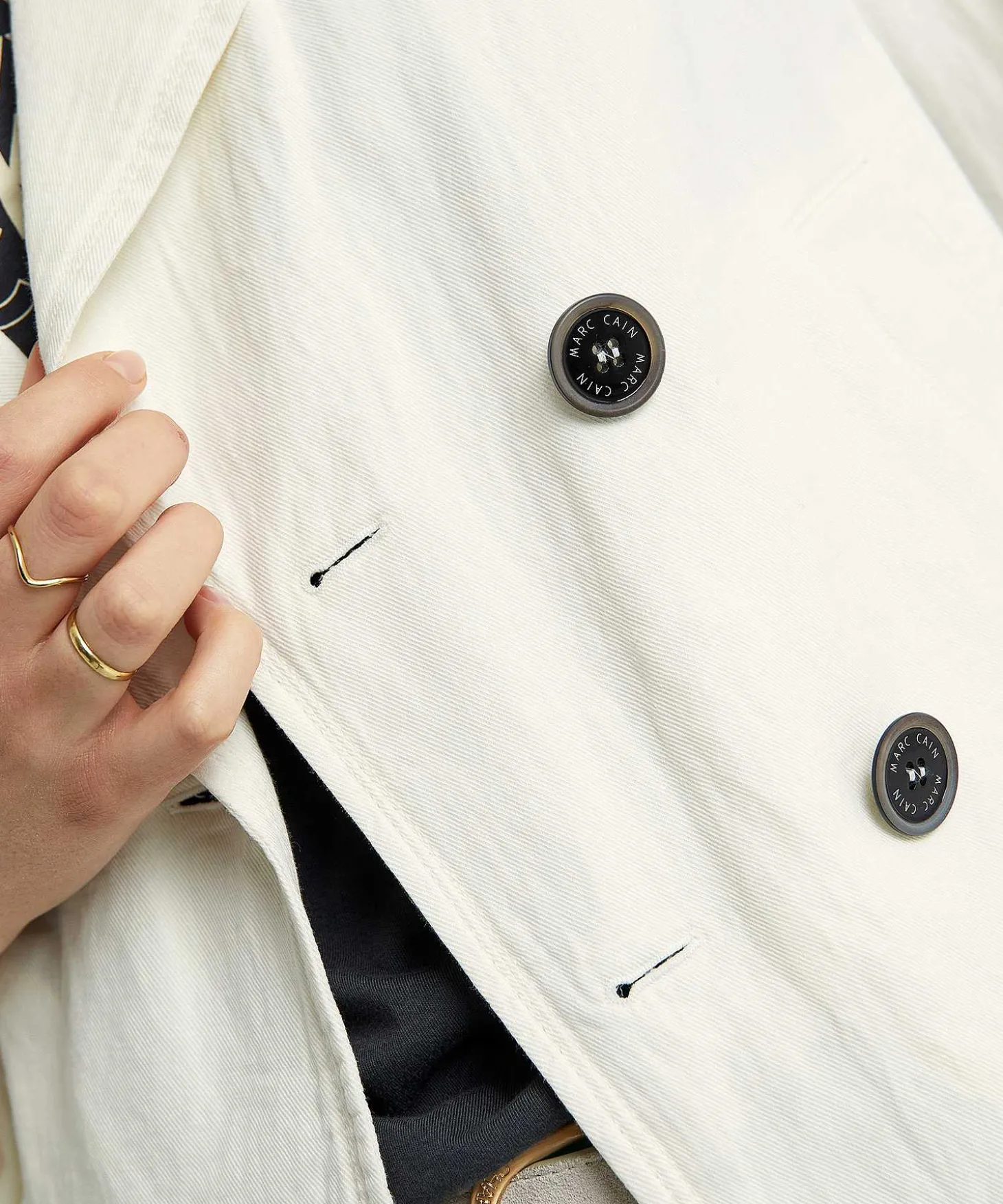 marc_cain_sports_linen_bl_2.webp Linen Blend Short Caban Jacket*Marc Cain Sports Fashion