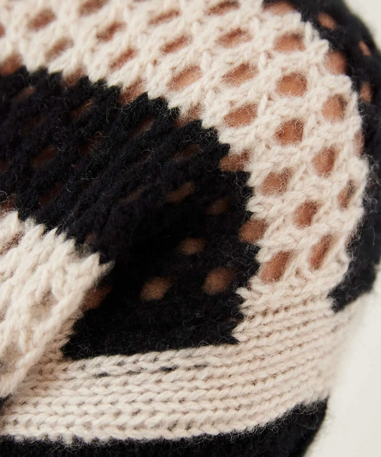 marc_cain_sports_openwork_2-1.webp Openwork Sweater Stripe Wool Mix*Marc Cain Sports Best