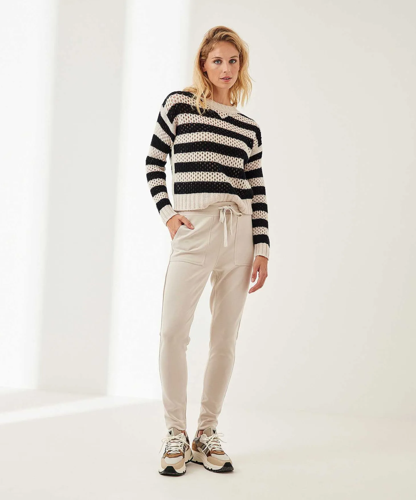 marc_cain_sports_openwork_3-1.webp Openwork Sweater Stripe Wool Mix*Marc Cain Sports Best