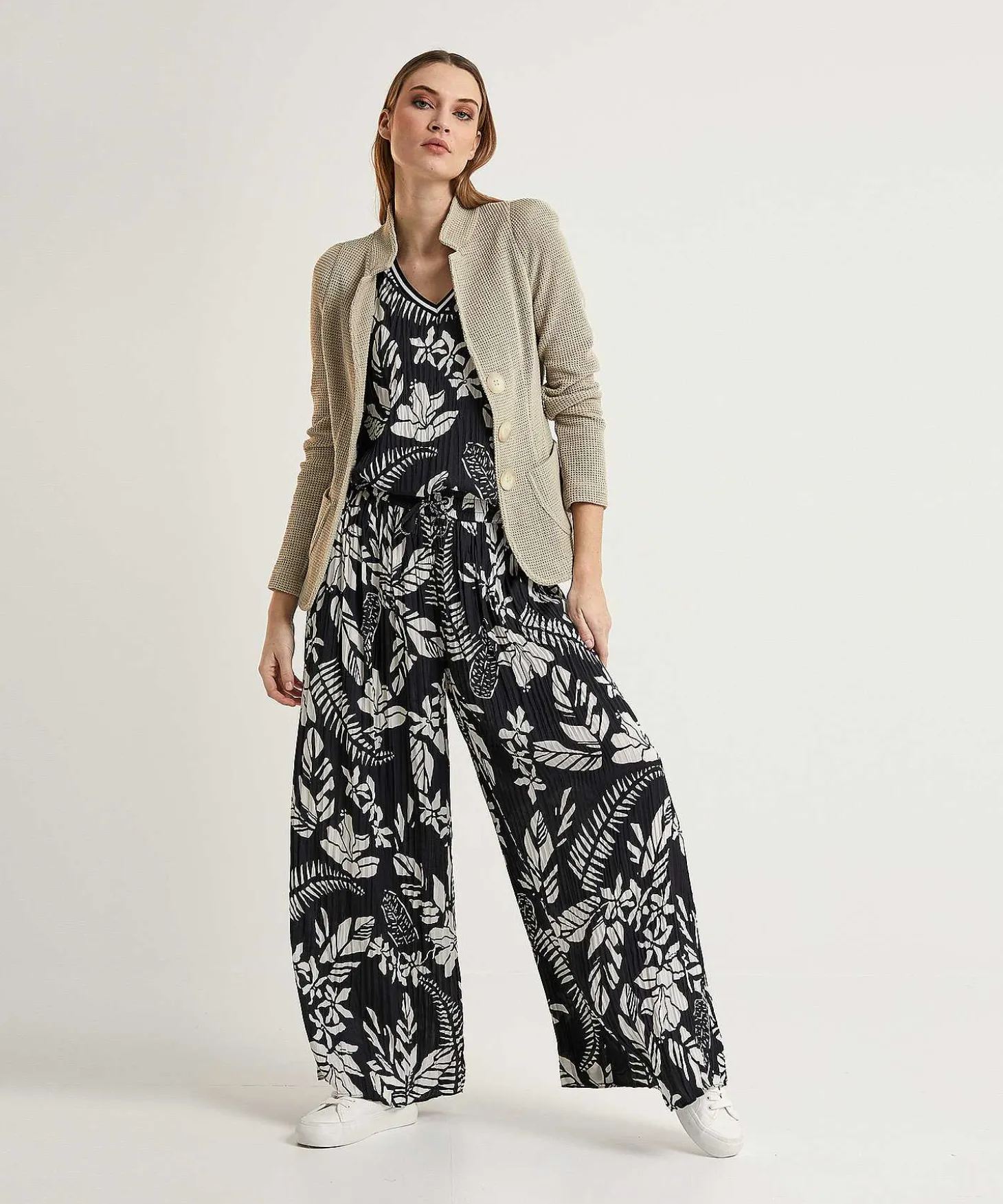 marc_cain_sports_pleated__0-2.webp Pleated Palazzo Trousers Floral Print Woolen*Marc Cain Sports Cheap