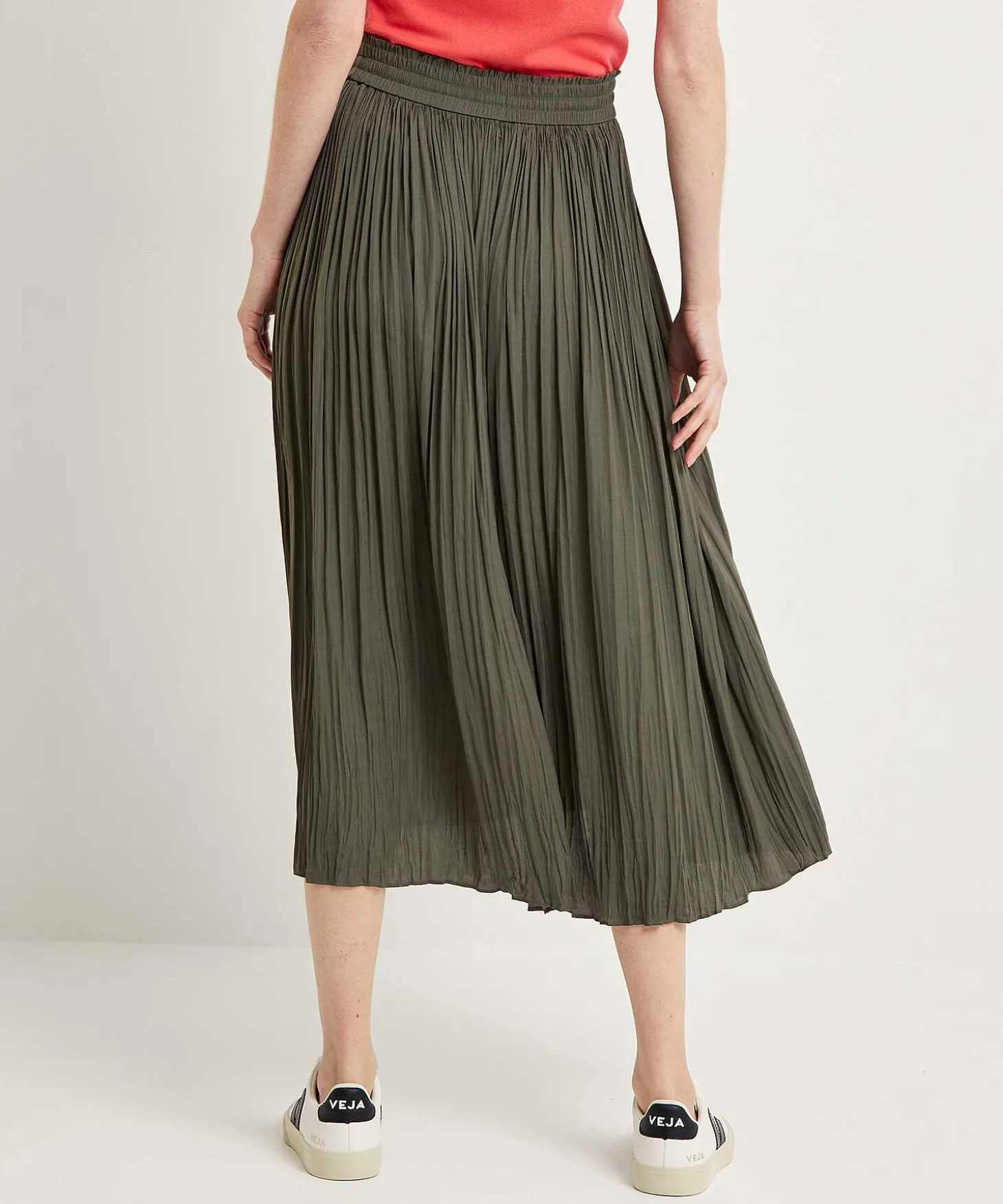 marc_cain_sports_silky_pl_1.webp Silky Pleated Skirt*Marc Cain Sports Clearance