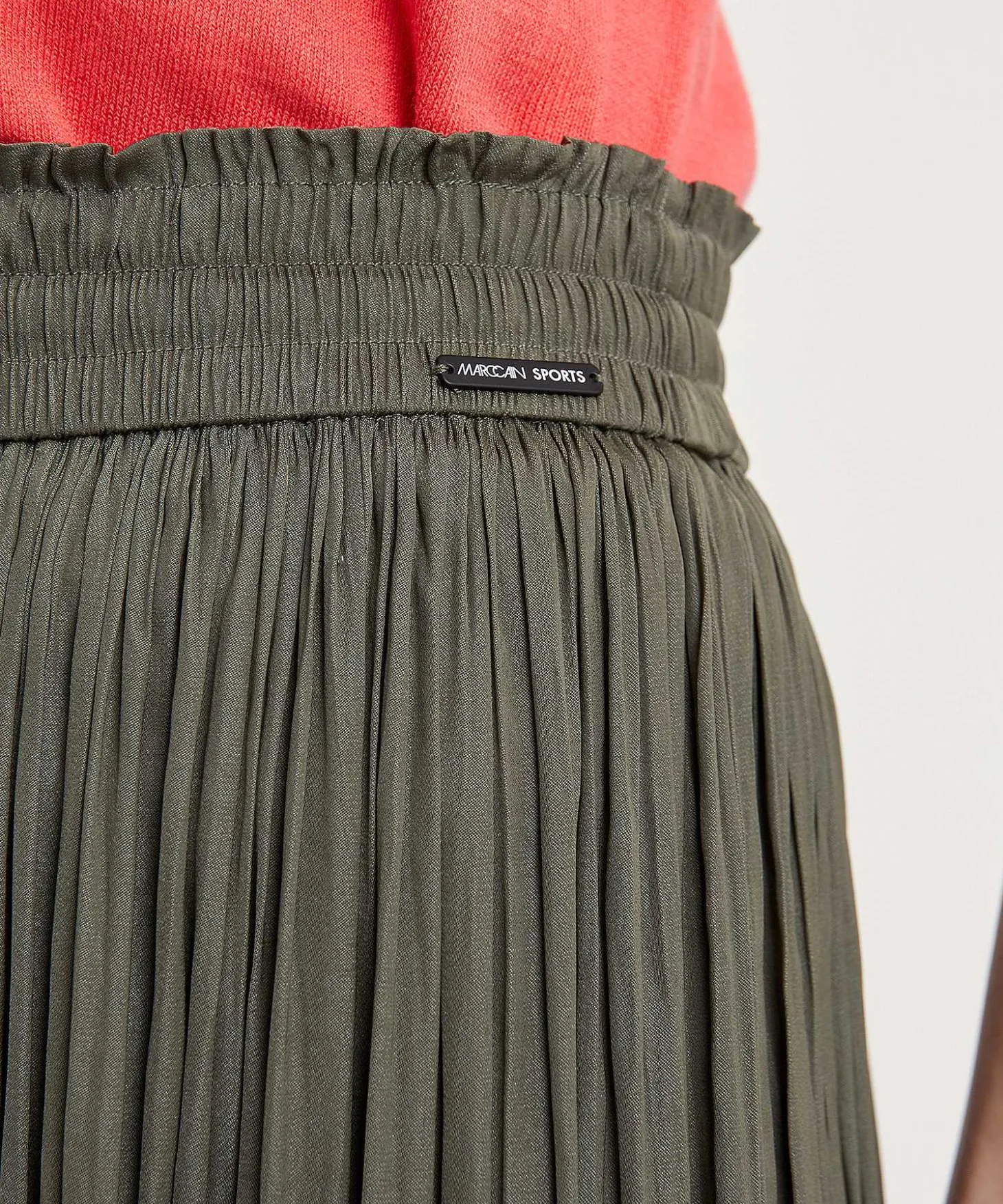 marc_cain_sports_silky_pl_3.webp Silky Pleated Skirt*Marc Cain Sports Clearance