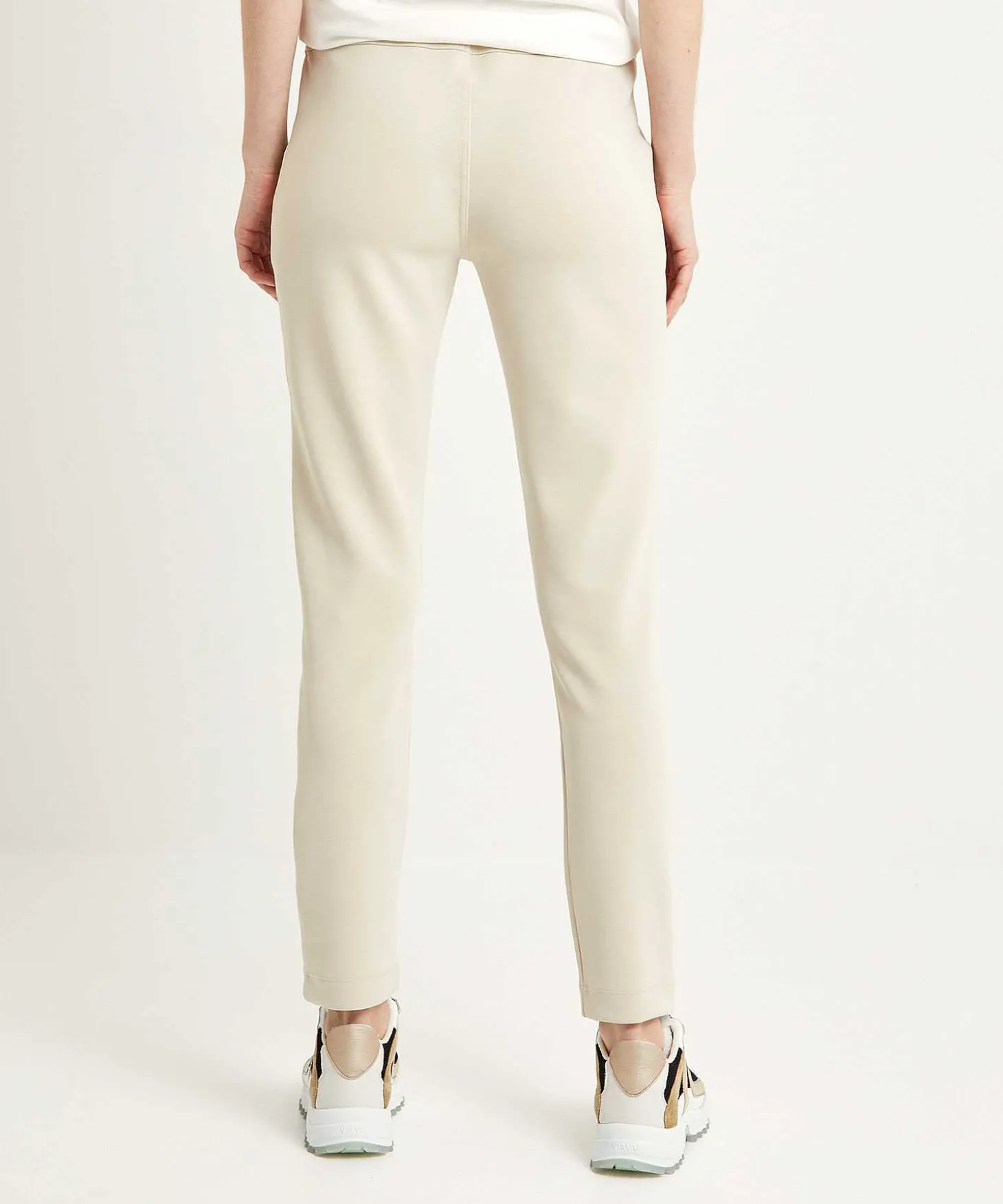 moscow_jogger_softfeel_fe_3-1.webp Jogger Soft-Feel Felix*Moscow Best Sale