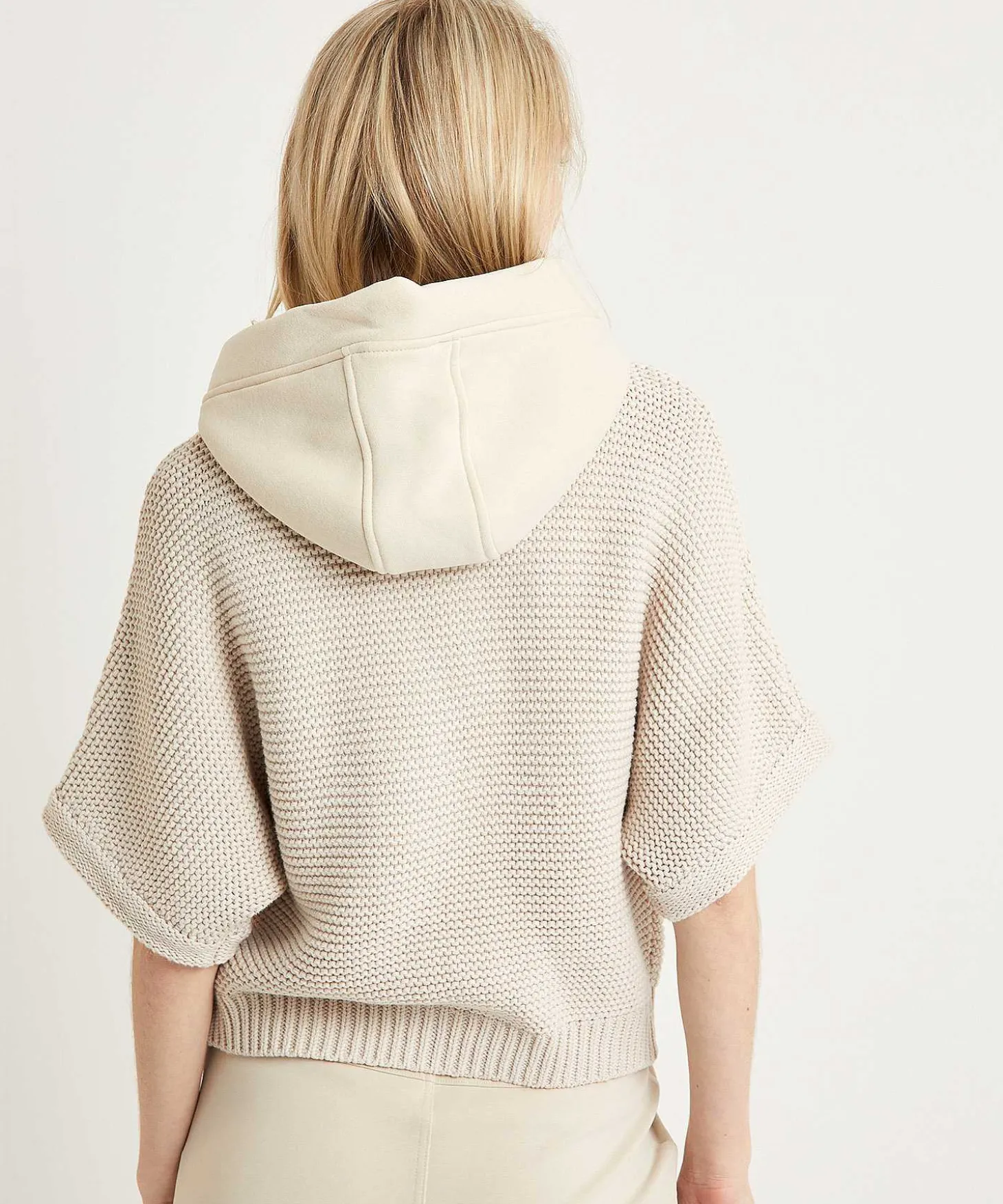 moscow_knit_cardigan_with_1.webp Knit Cardigan With Hood Timmy*Moscow Best