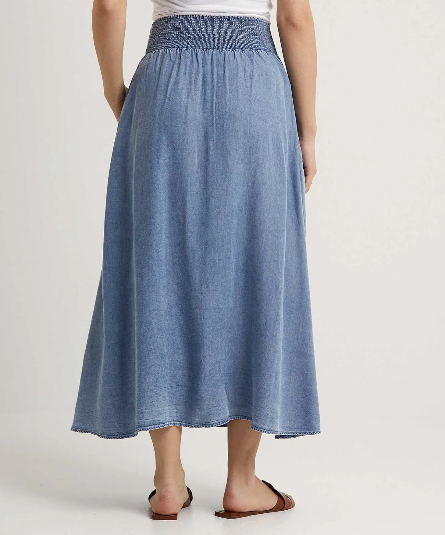 moscow_soft_denim_skirt_p_2.webp Soft Denim Skirt Pip*Moscow Clearance