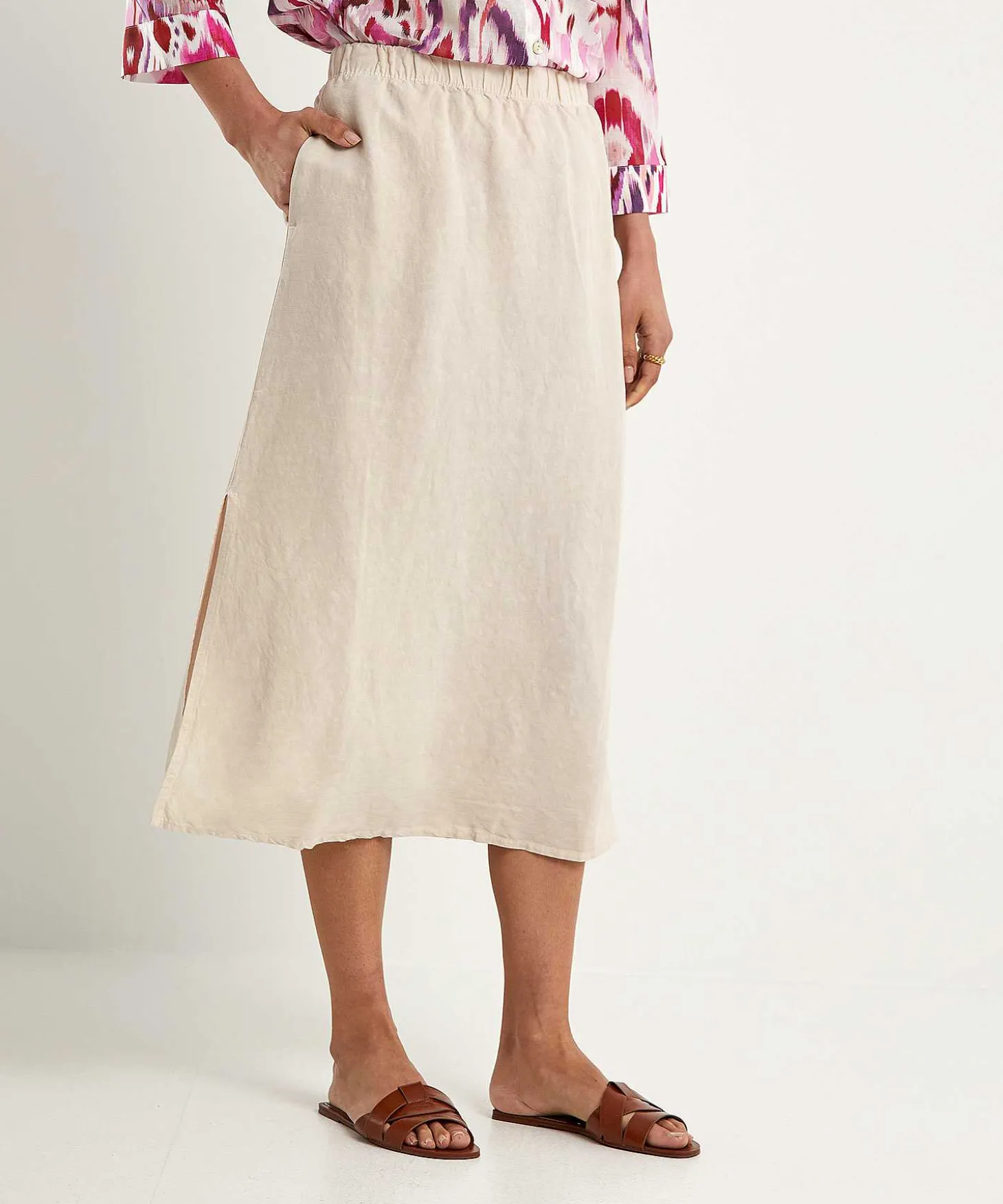 no_mans_land_linen_blend__2.webp Linen Blend Skirt*No Man's Land New
