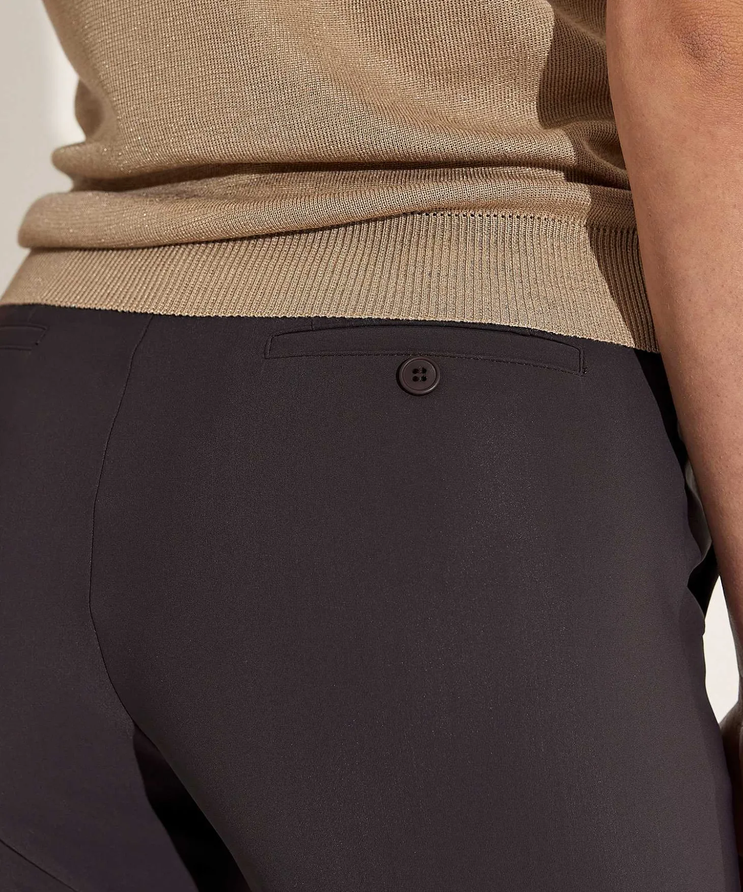 no_mans_land_pants_heavy__1.webp Pants Heavy Travel Flared*No Man's Land Online
