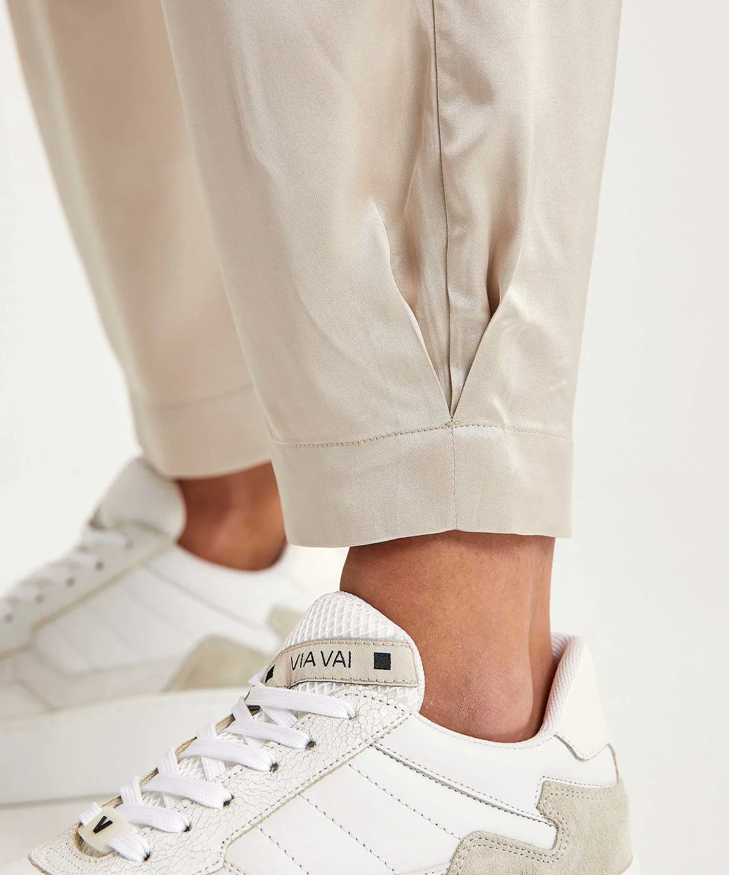 no_mans_land_silky_cargo__0.webp Silky Cargo Pants*No Man's Land Store
