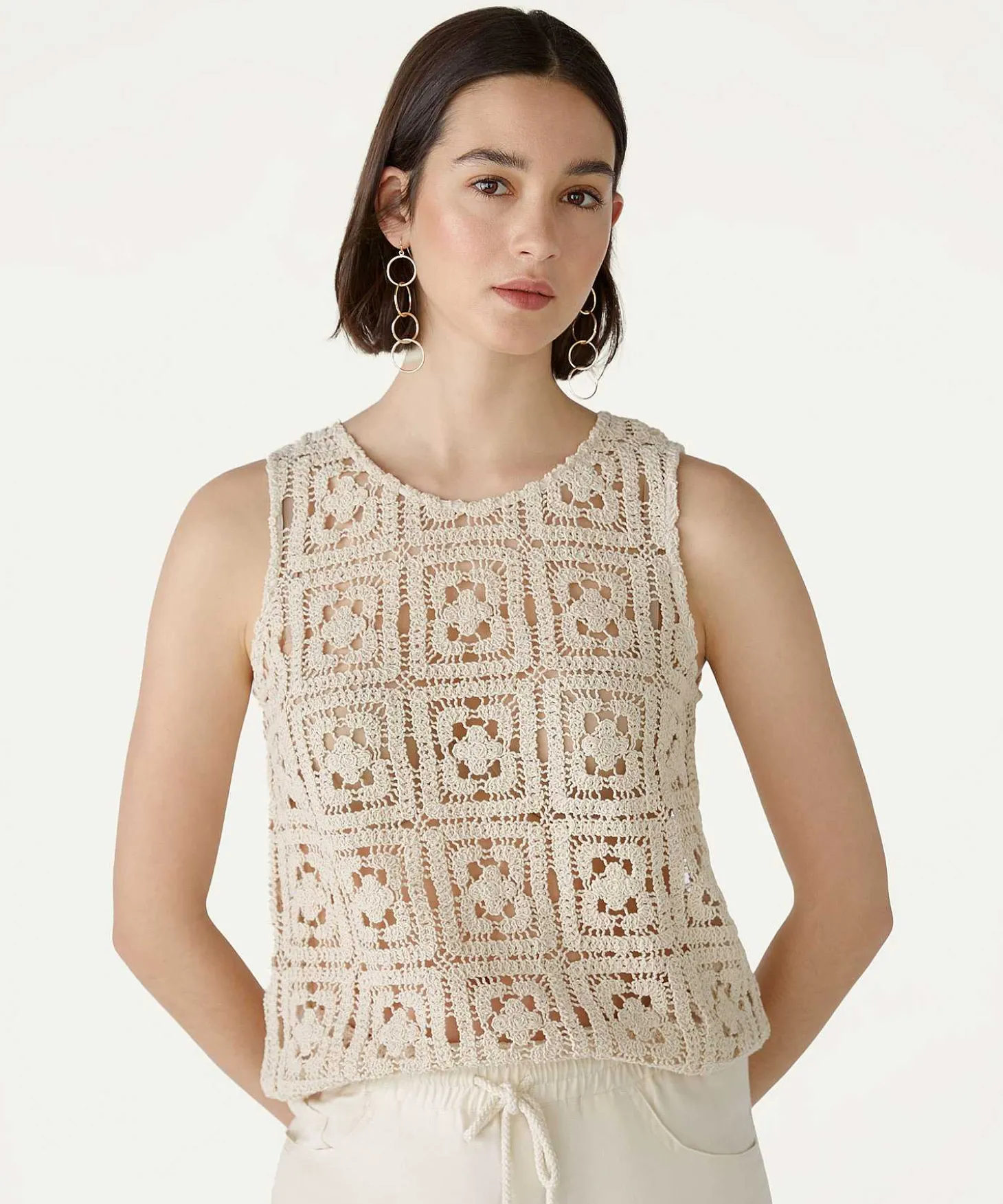 oui_crochet_sleeveless_to_1.webp Crochet Sleeveless Top*OUI Store