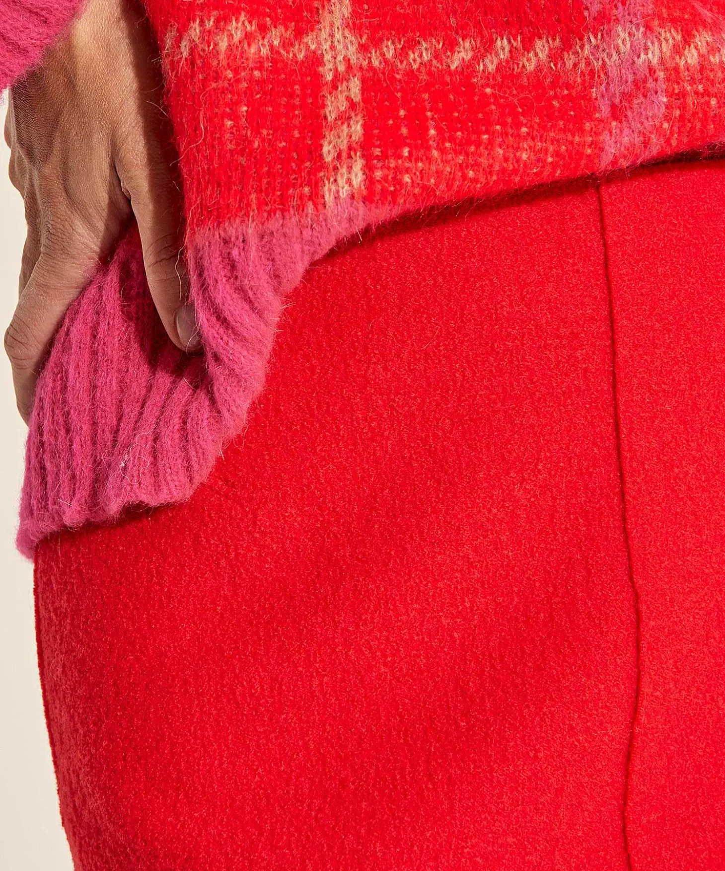 oui_skirt_cooked_wool_3.webp Skirt Cooked Wool*OUI New