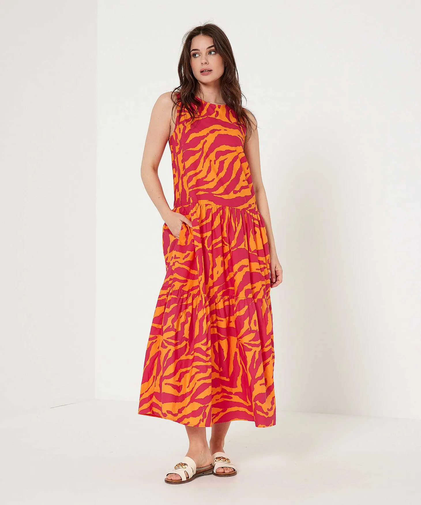 oui_sleeveless_dress_anim_0.webp Sleeveless Dress Animal Print*OUI Sale