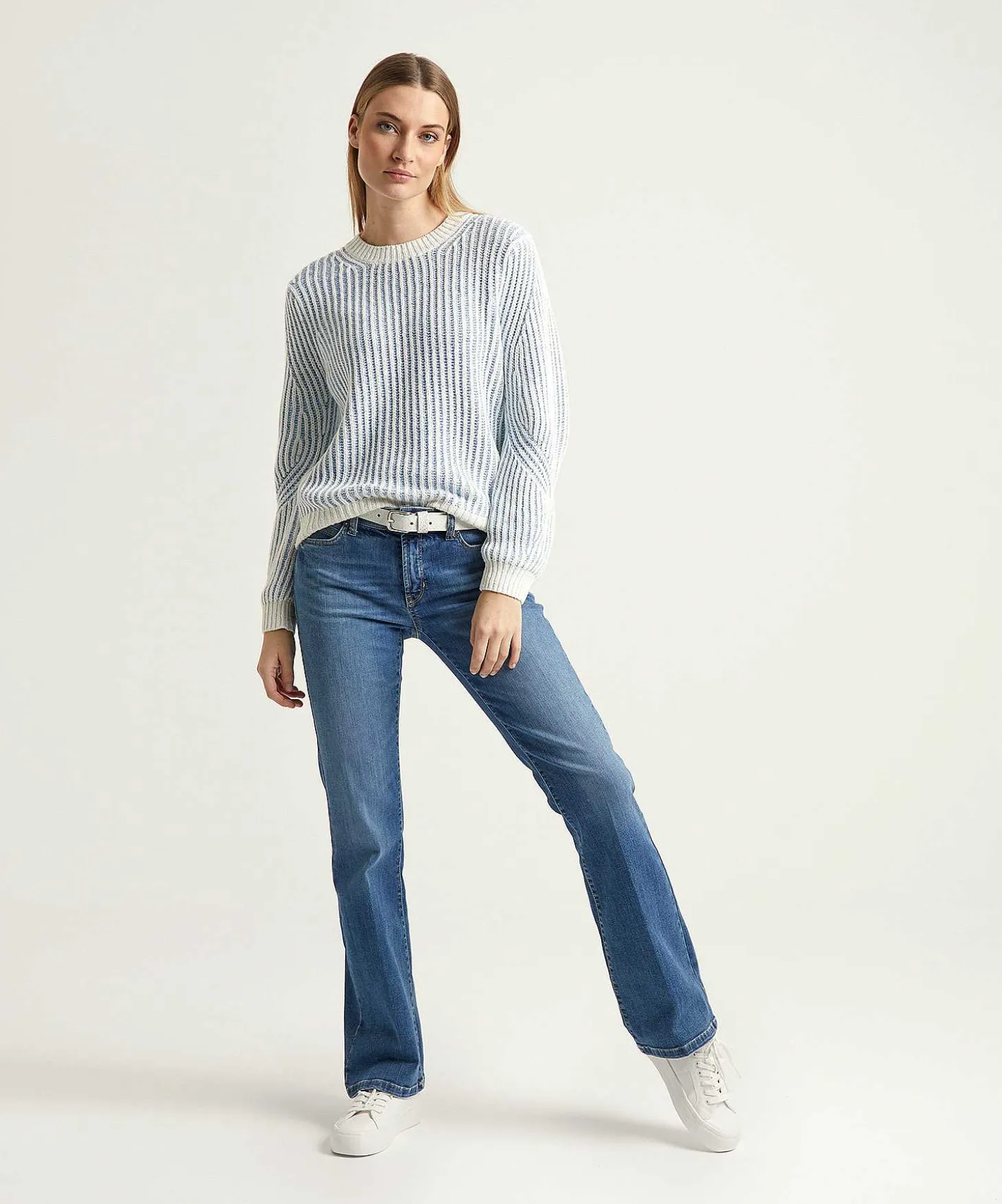 oui_sweater_twotone_2.webp Sweater Two-Tone*OUI Hot