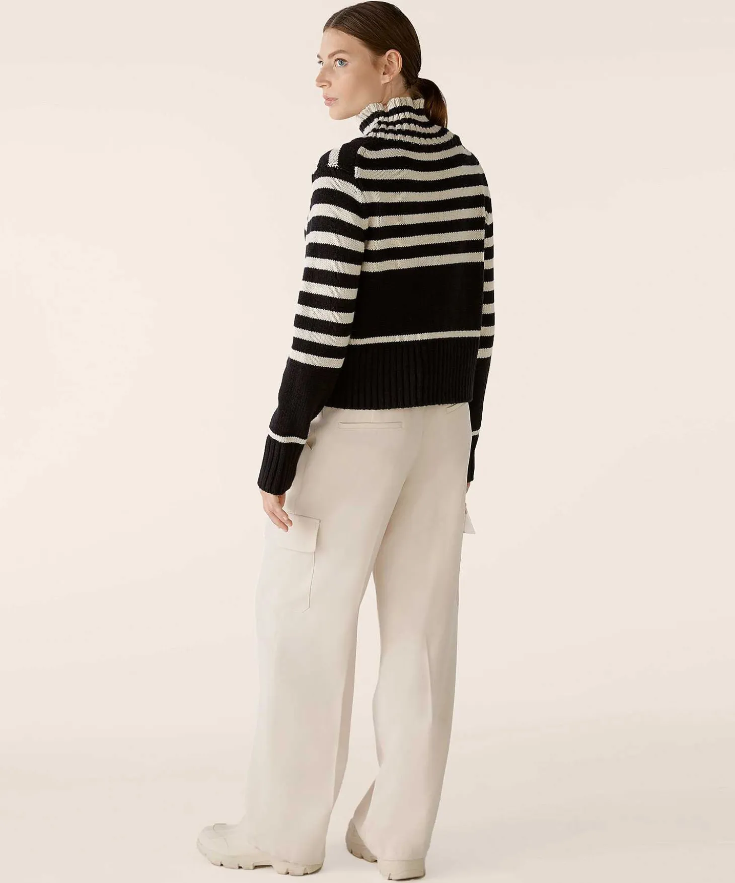 oui_turtleneck_stripes_0.webp Turtleneck Stripes*OUI Online