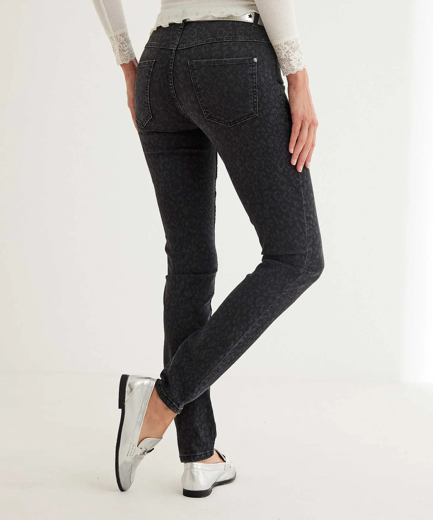 rosner_jeans_laser_print__2.webp Jeans Laser Print Antonia*Rosner Online