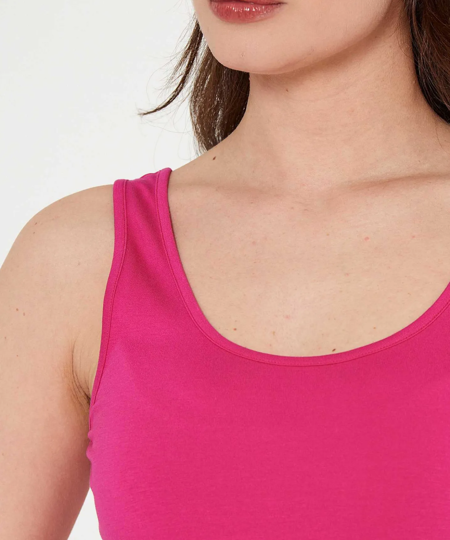 singlet_2-1.webp Singlet** Store
