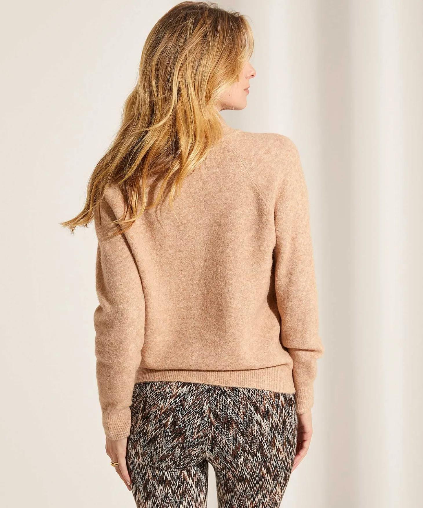sweater_with_vneck_1.webp Sweater With V-Neck** Fashion