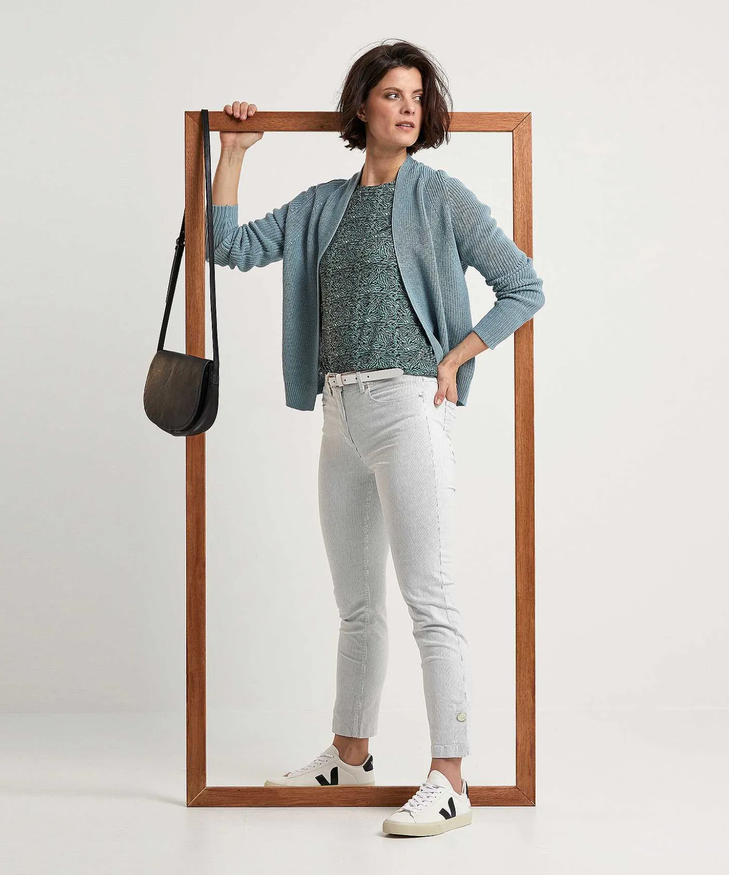 toni_cropped_pants_stripe_1.webp Cropped Pants Stripe Be Loved*TONI Store