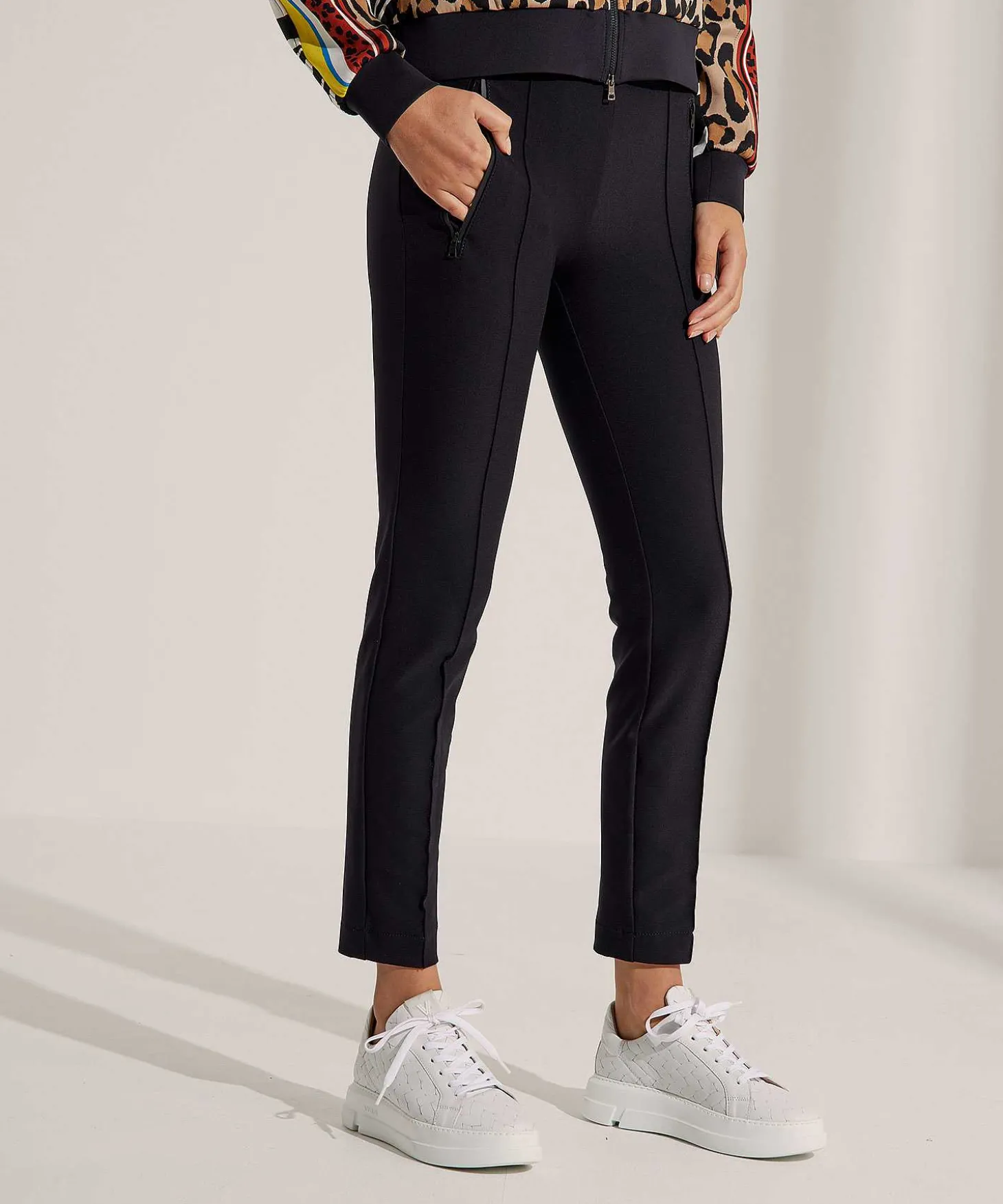toni_tregging_with_partin_0.webp Tregging With Parting Seam Jenny Luxury*TONI Outlet