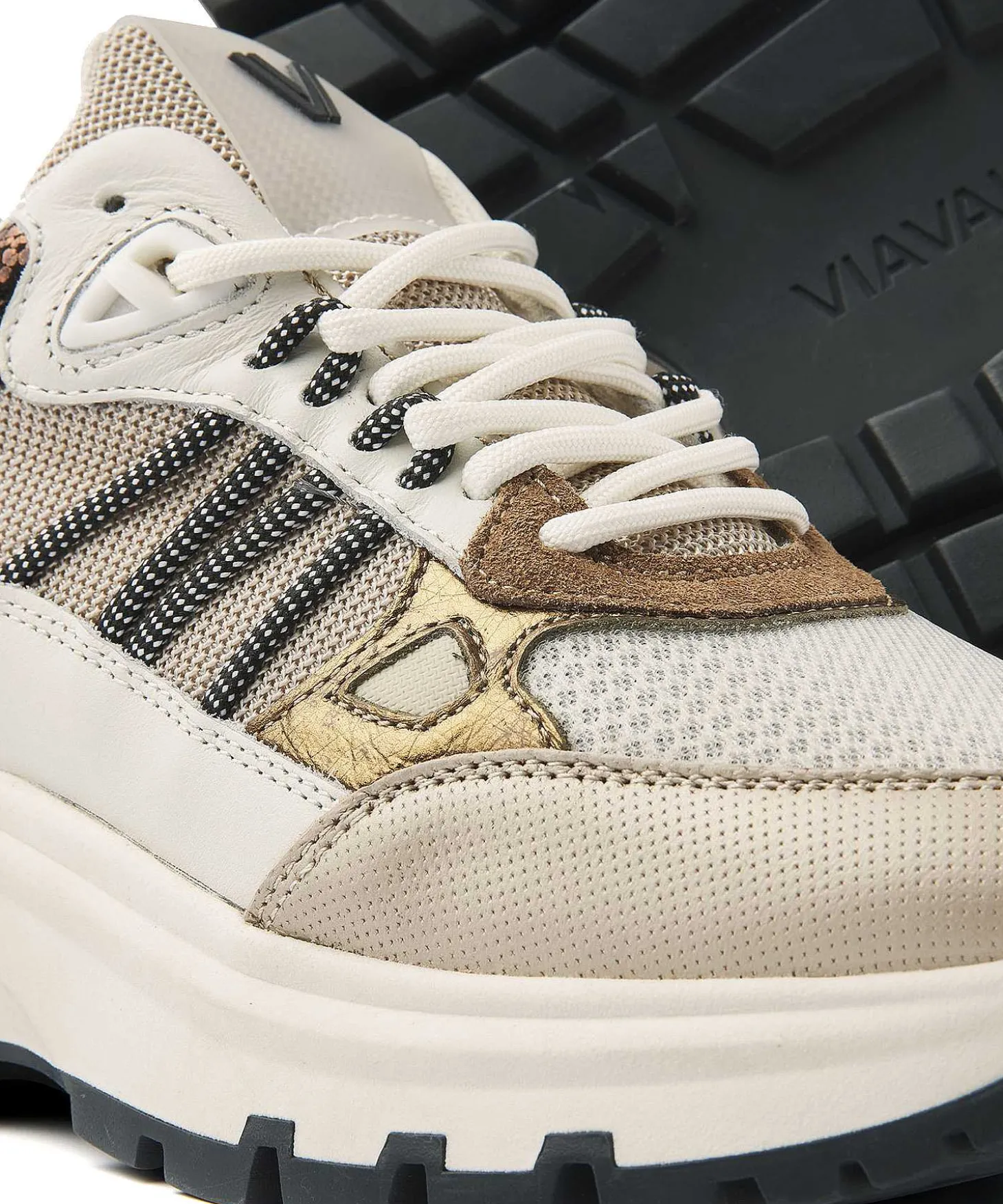 via_vai_low_sneaker_liz_d_3.webp Low Sneaker Liz Dae*VIA VAI Clearance