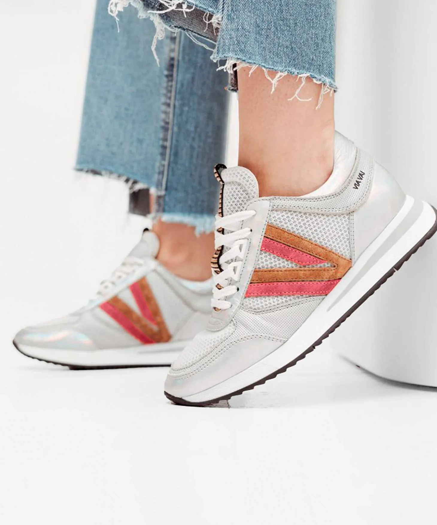 via_vai_metallic_sneaker__2.webp Metallic Sneaker Nora Vibe*VIA VAI Hot